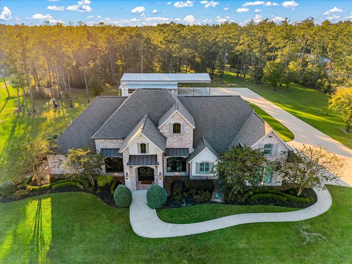 Kountze, Texas, 77625, United States, 4 Bedrooms Bedrooms, ,4 BathroomsBathrooms,Residential,Active,1990666