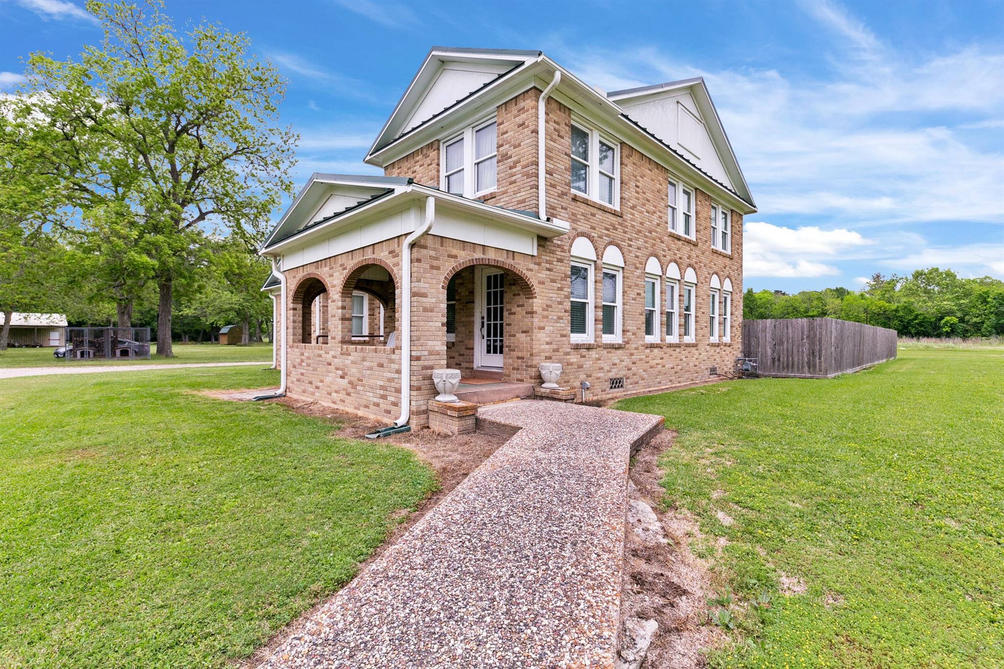 Highlands, Texas, 77562, United States, ,3 BathroomsBathrooms,Residential,Active,1780312