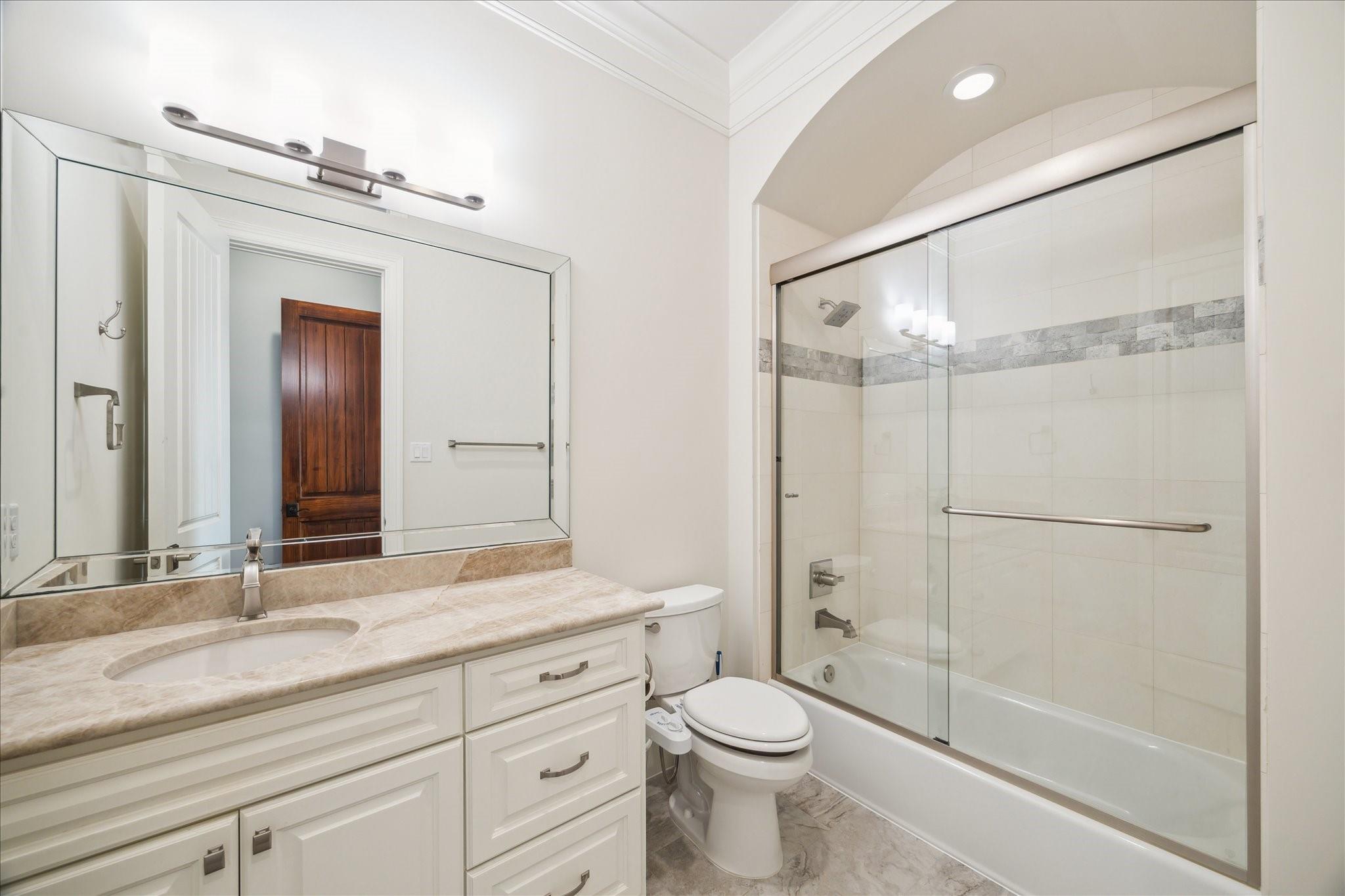 Sugar Land, Texas, 77478, United States, 5 Bedrooms Bedrooms, ,6 BathroomsBathrooms,Residential,Active,1900184