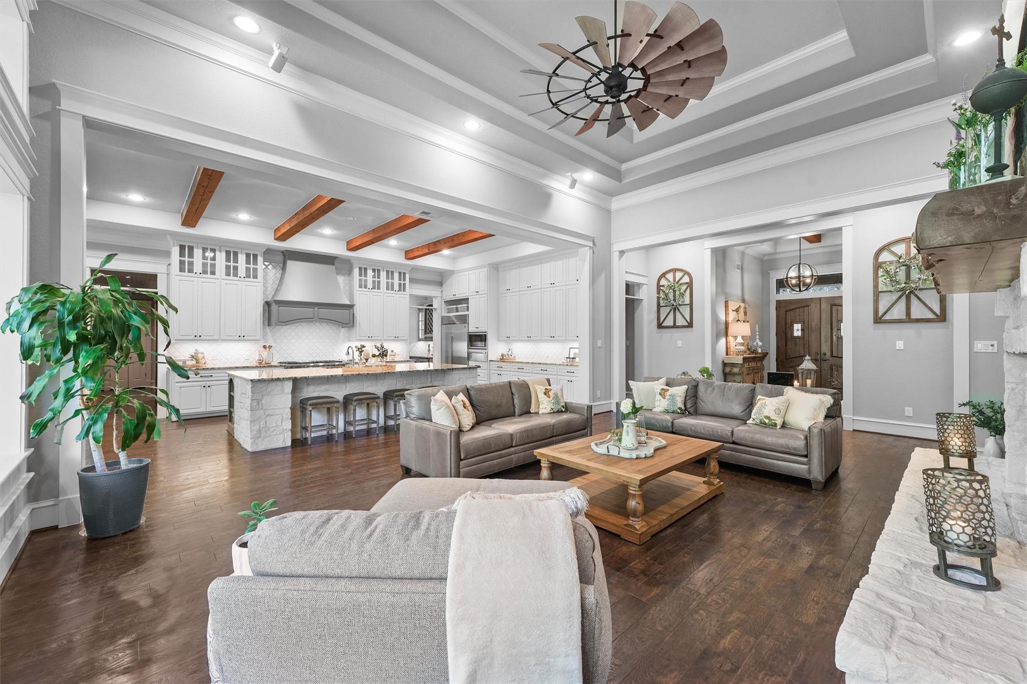 Montgomery, Texas, 77316, United States, 4 Bedrooms Bedrooms, ,3 BathroomsBathrooms,Residential,Active,1953985