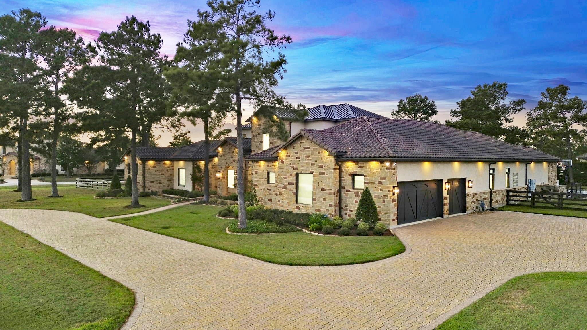 Tomball, Texas, 77377, United States, 4 Bedrooms Bedrooms, ,6 BathroomsBathrooms,Residential,Active,1973350