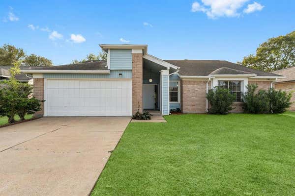 11218 MULHOLLAND DR, STAFFORD, TX 77477 - Image 1