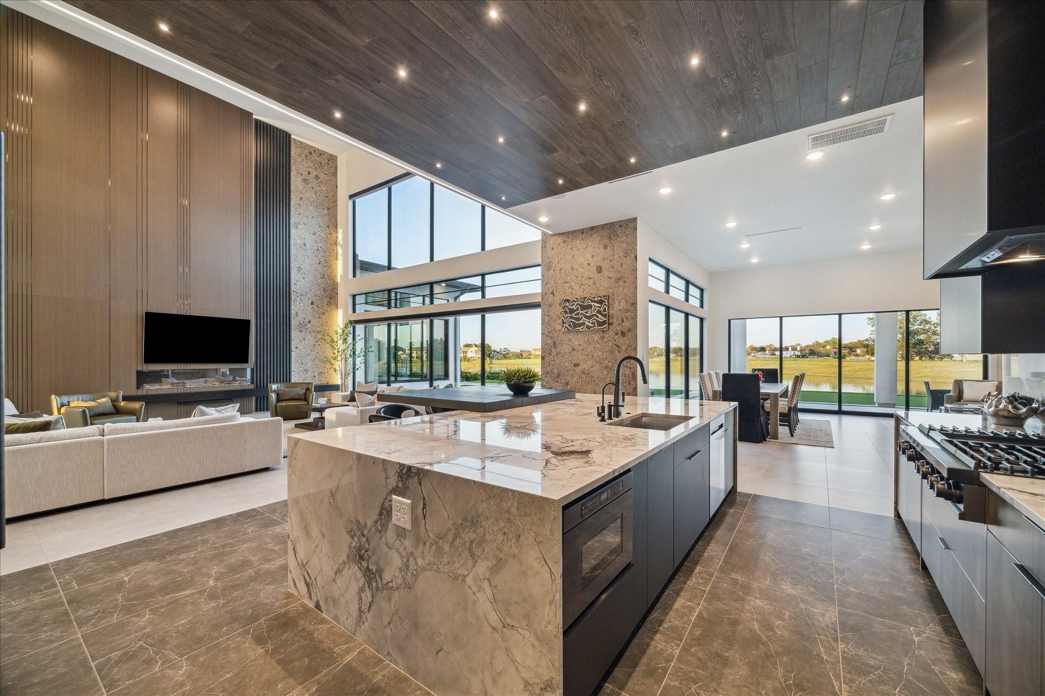 Richmond, Texas, 77469, United States, 5 Bedrooms Bedrooms, ,8 BathroomsBathrooms,Residential,Active,1990594