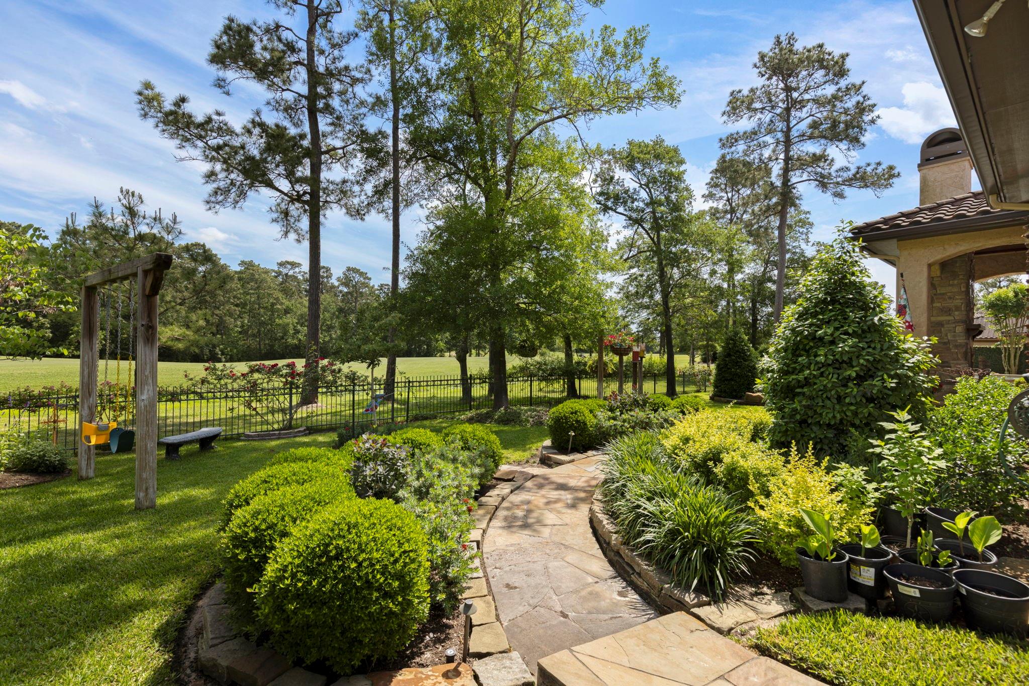 Spring, Texas, 77389, United States, 4 Bedrooms Bedrooms, ,5 BathroomsBathrooms,Residential,Active,1990585