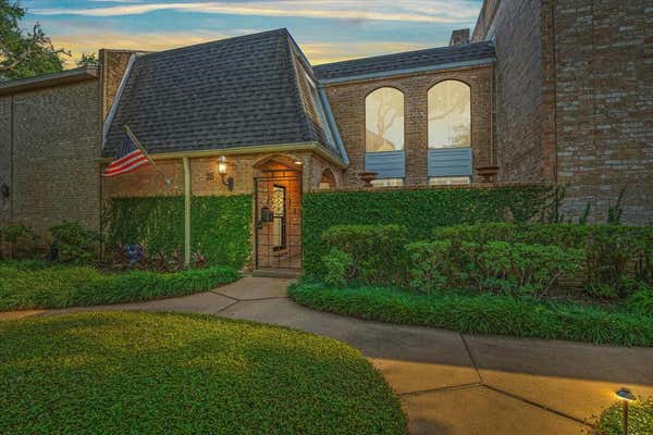 35 RIVER HOLLOW LN, HOUSTON, TX 77027 - Image 1