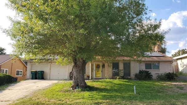 217 WHISPERING OAKS, LIVE OAK, TX 78233 - Image 1