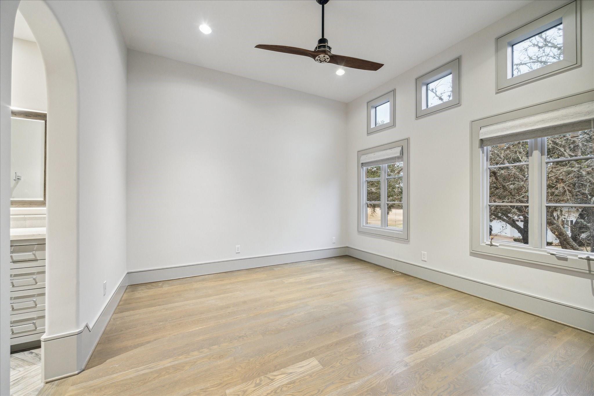Sugar Land, Texas, 77479, United States, 6 Bedrooms Bedrooms, ,9 BathroomsBathrooms,Residential,Active,1820359