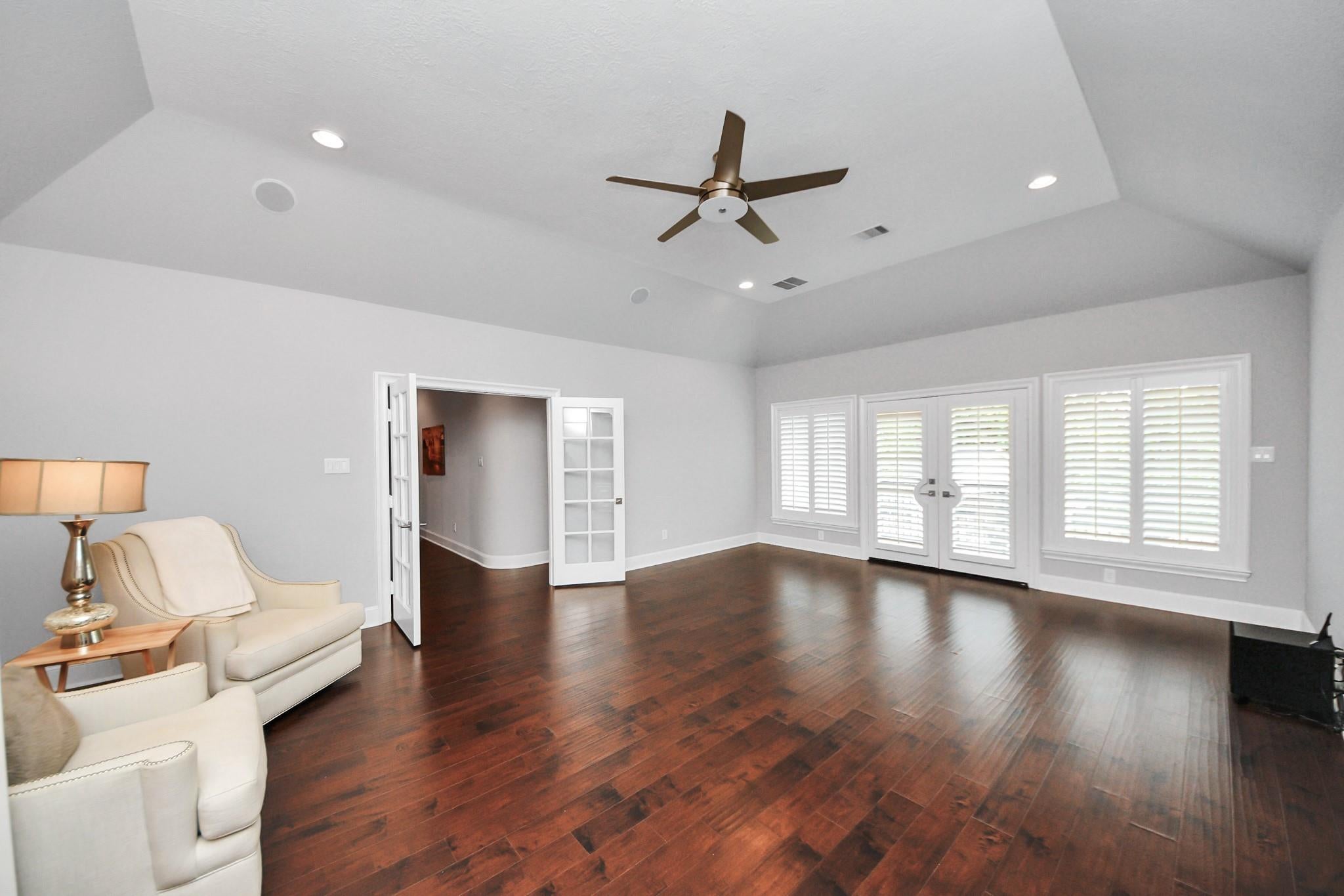 Kingwood, Texas, 77345, United States, 5 Bedrooms Bedrooms, ,5 BathroomsBathrooms,Residential,Active,1967113