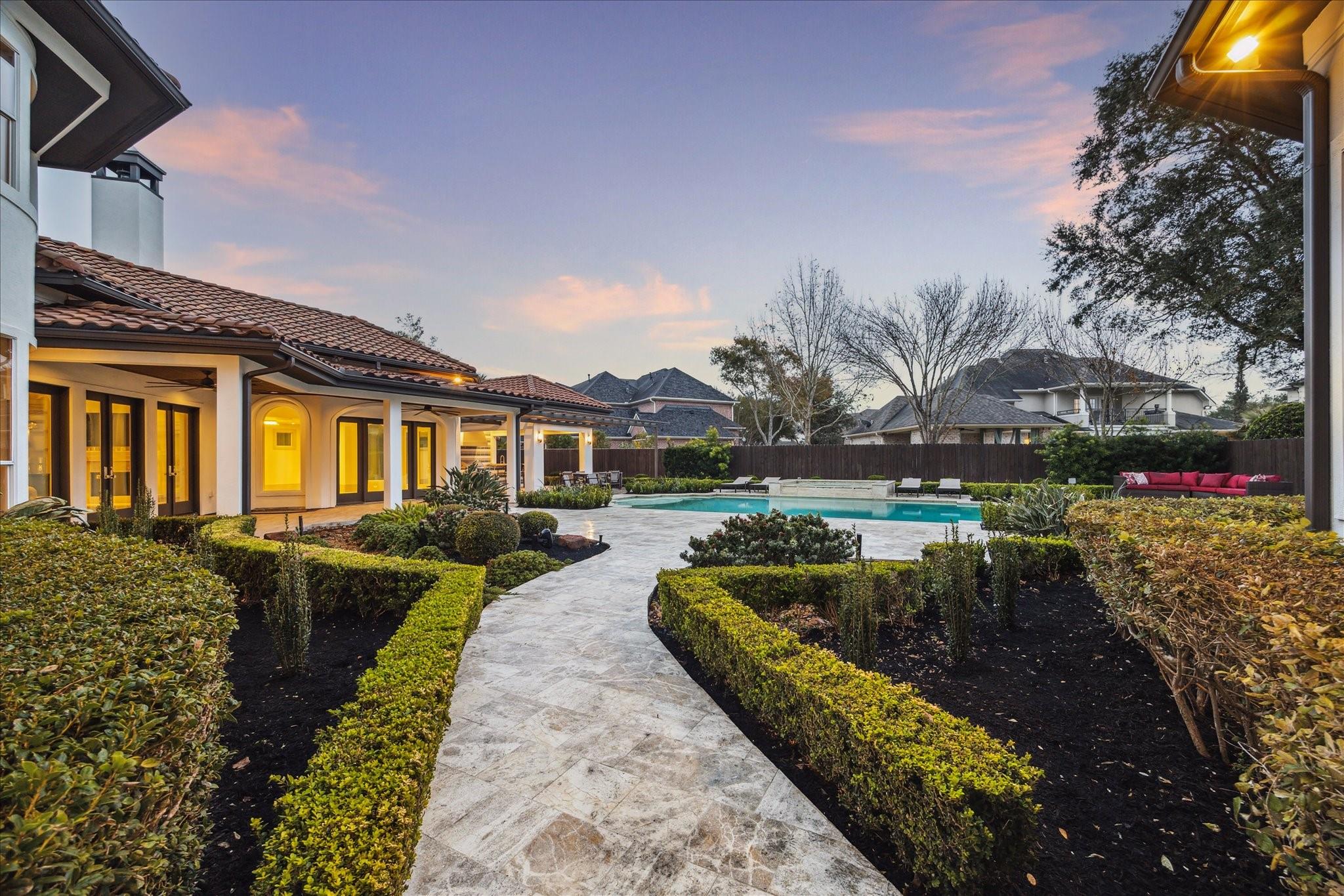 Sugar Land, Texas, 77479, United States, 6 Bedrooms Bedrooms, ,9 BathroomsBathrooms,Residential,Active,1820359