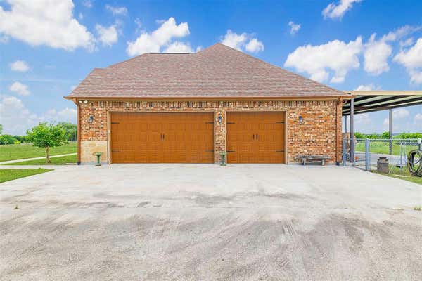 7301 HIGHWAY 36 N, BRENHAM, TX 77833, photo 4 of 50