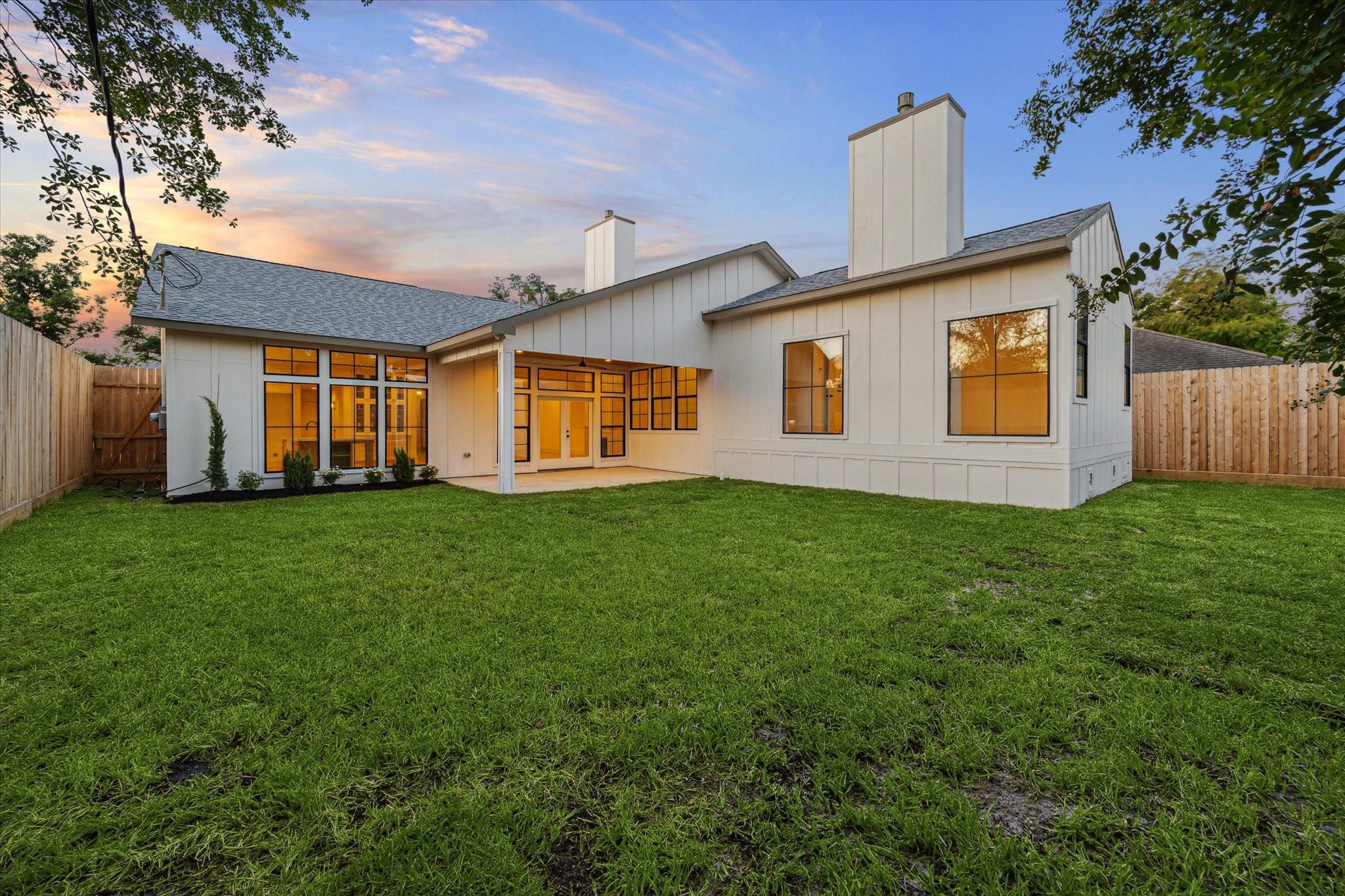 Houston, Texas, 77008, United States, 4 Bedrooms Bedrooms, ,4 BathroomsBathrooms,Residential,Active,2009832