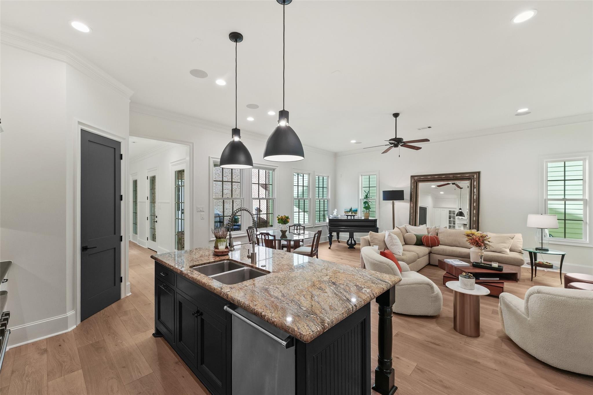 The Woodlands, Texas, 77380, United States, 4 Bedrooms Bedrooms, ,4 BathroomsBathrooms,Residential,Active,1973257