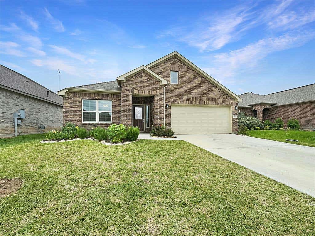 4227 E BAYOU MAISON CIR, DICKINSON, TX 77539, photo 1 of 17