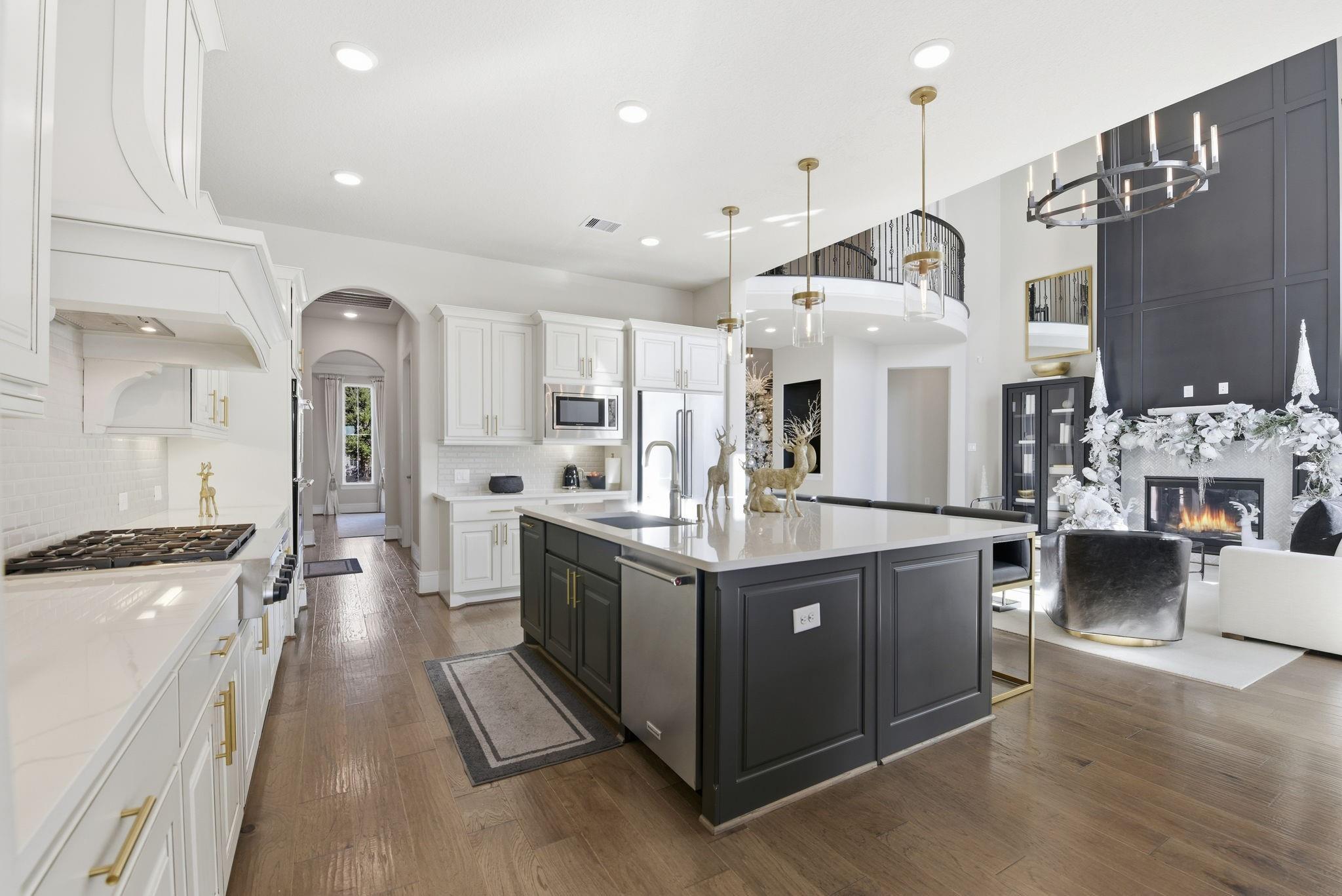 Spring, Texas, 77389, United States, 5 Bedrooms Bedrooms, ,5 BathroomsBathrooms,Residential,Active,1999943