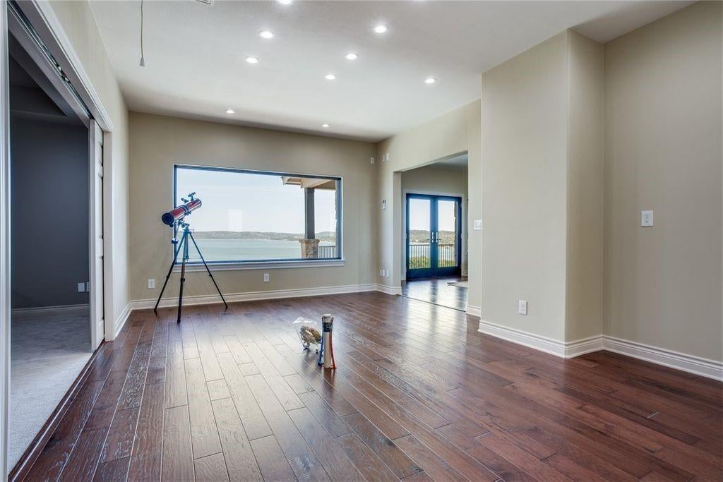 Burnet, Texas, 78611, United States, ,4 BathroomsBathrooms,Residential,Active,1702915