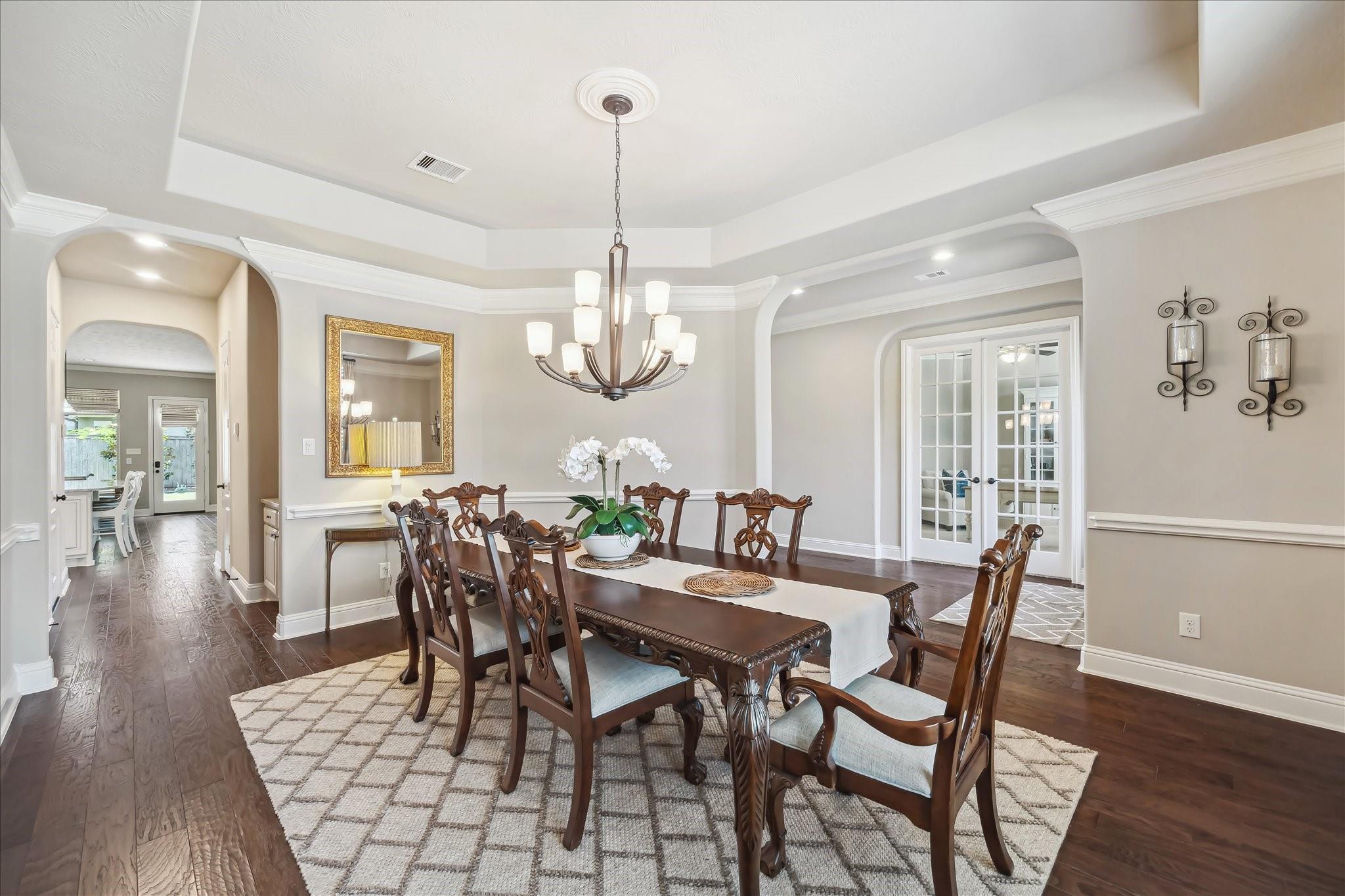 Sugar Land, Texas, 77479, United States, 5 Bedrooms Bedrooms, ,5 BathroomsBathrooms,Residential,Active,1894213