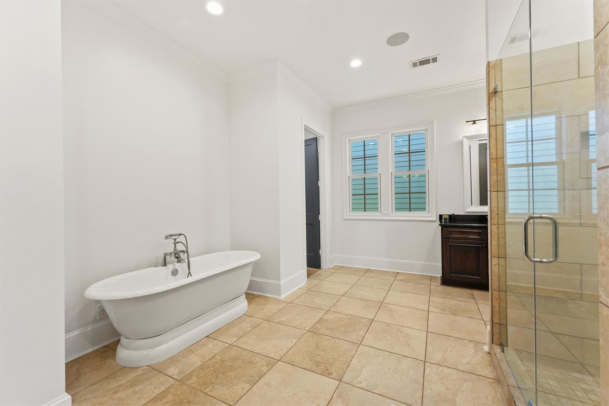 The Woodlands, Texas, 77380, United States, 4 Bedrooms Bedrooms, ,4 BathroomsBathrooms,Residential,Active,1973257