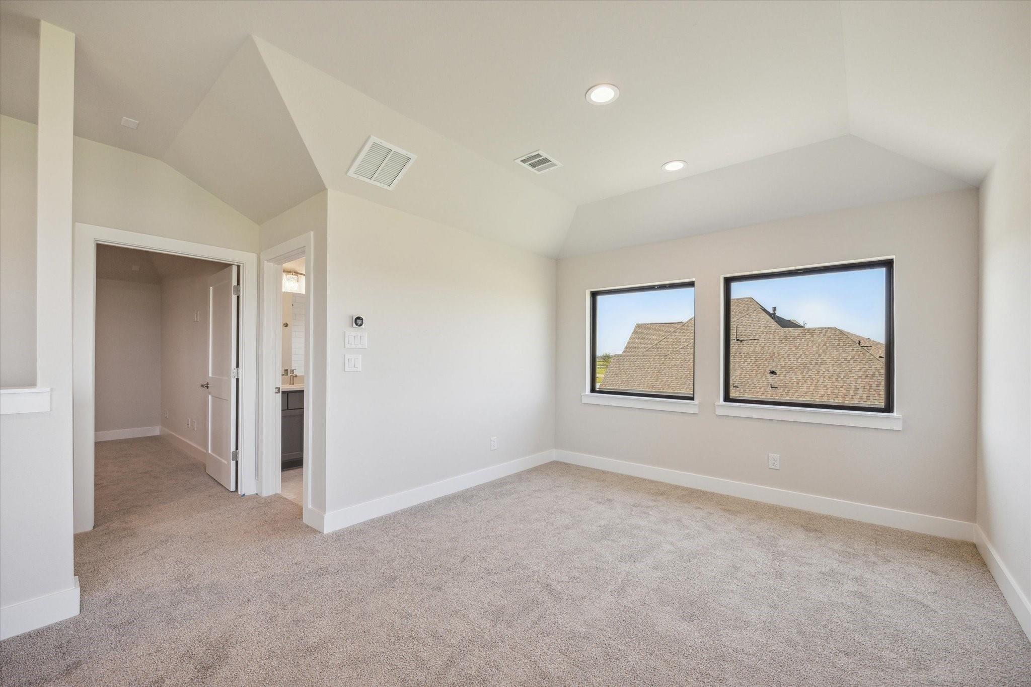 Conroe, Texas, 77304, United States, 4 Bedrooms Bedrooms, ,5 BathroomsBathrooms,Residential,Active,1993621