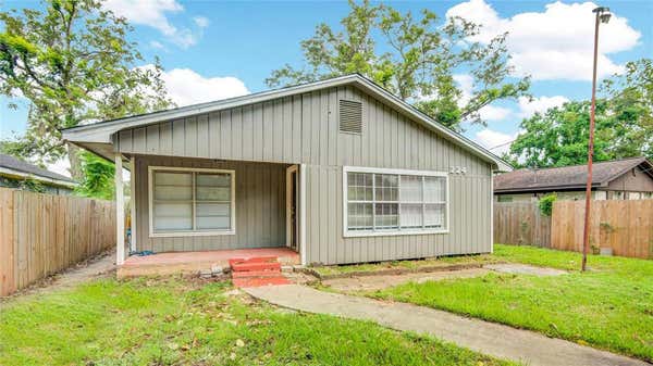 224 MADDOX ST, CLUTE, TX 77531 - Image 1