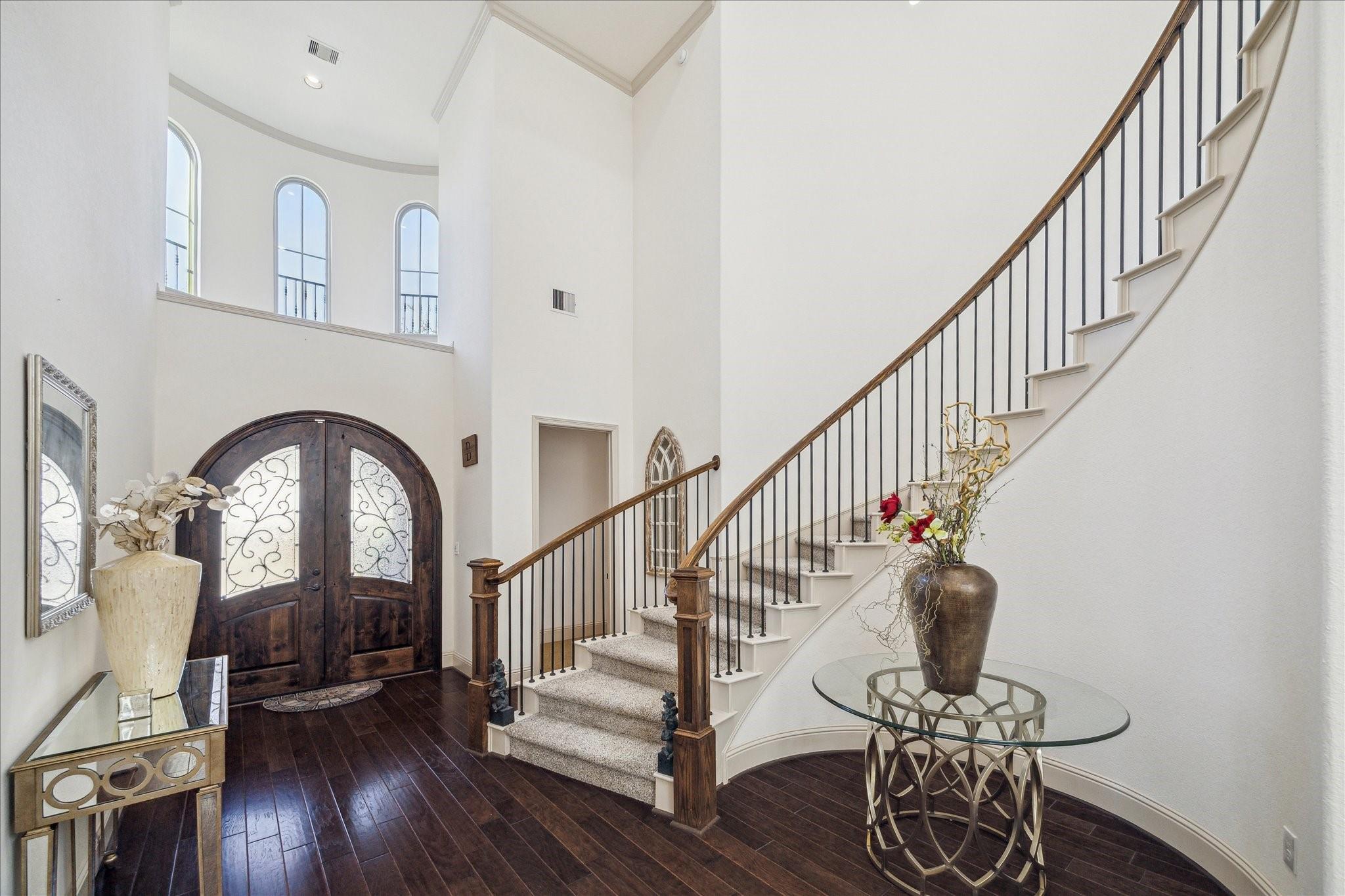 Sugar Land, Texas, 77479, United States, 5 Bedrooms Bedrooms, ,7 BathroomsBathrooms,Residential,Active,1971786