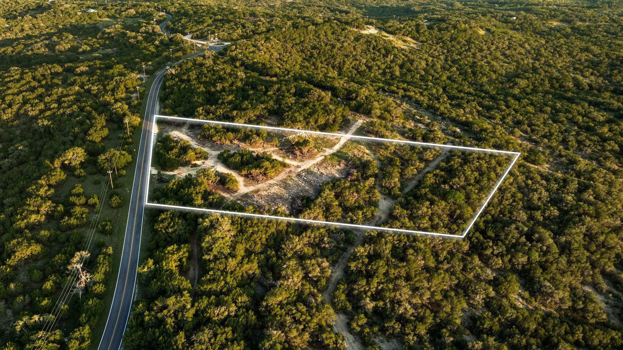 Marble Falls, Texas, 78654, United States, 4 Bedrooms Bedrooms, ,5 BathroomsBathrooms,Residential,Active,1913986