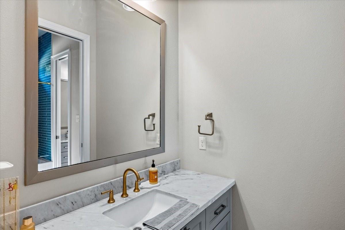 Kountze, Texas, 77625, United States, 4 Bedrooms Bedrooms, ,4 BathroomsBathrooms,Residential,Active,1990666