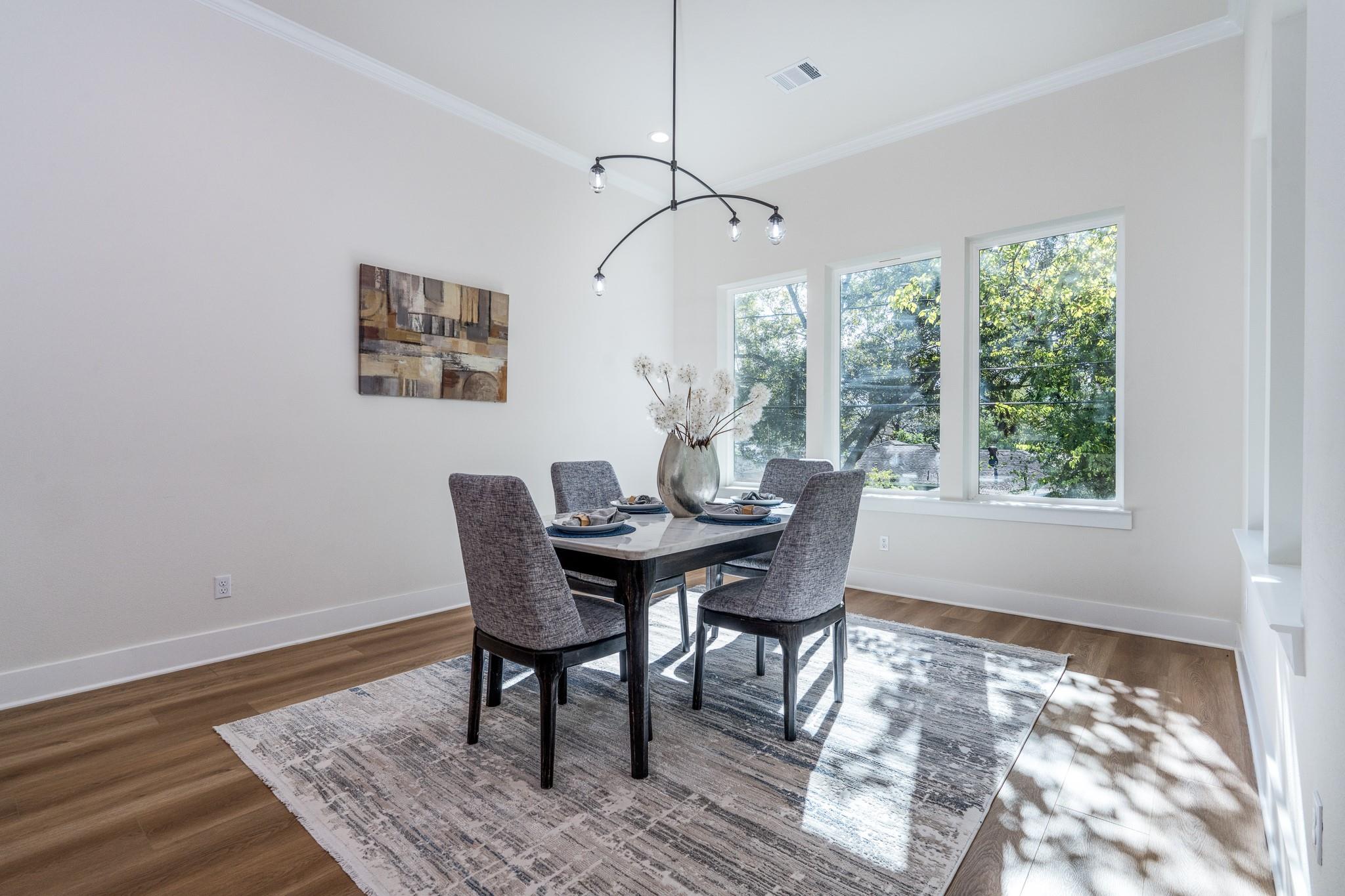 Houston, Texas, 77018, United States, 4 Bedrooms Bedrooms, ,5 BathroomsBathrooms,Residential,Active,1999925