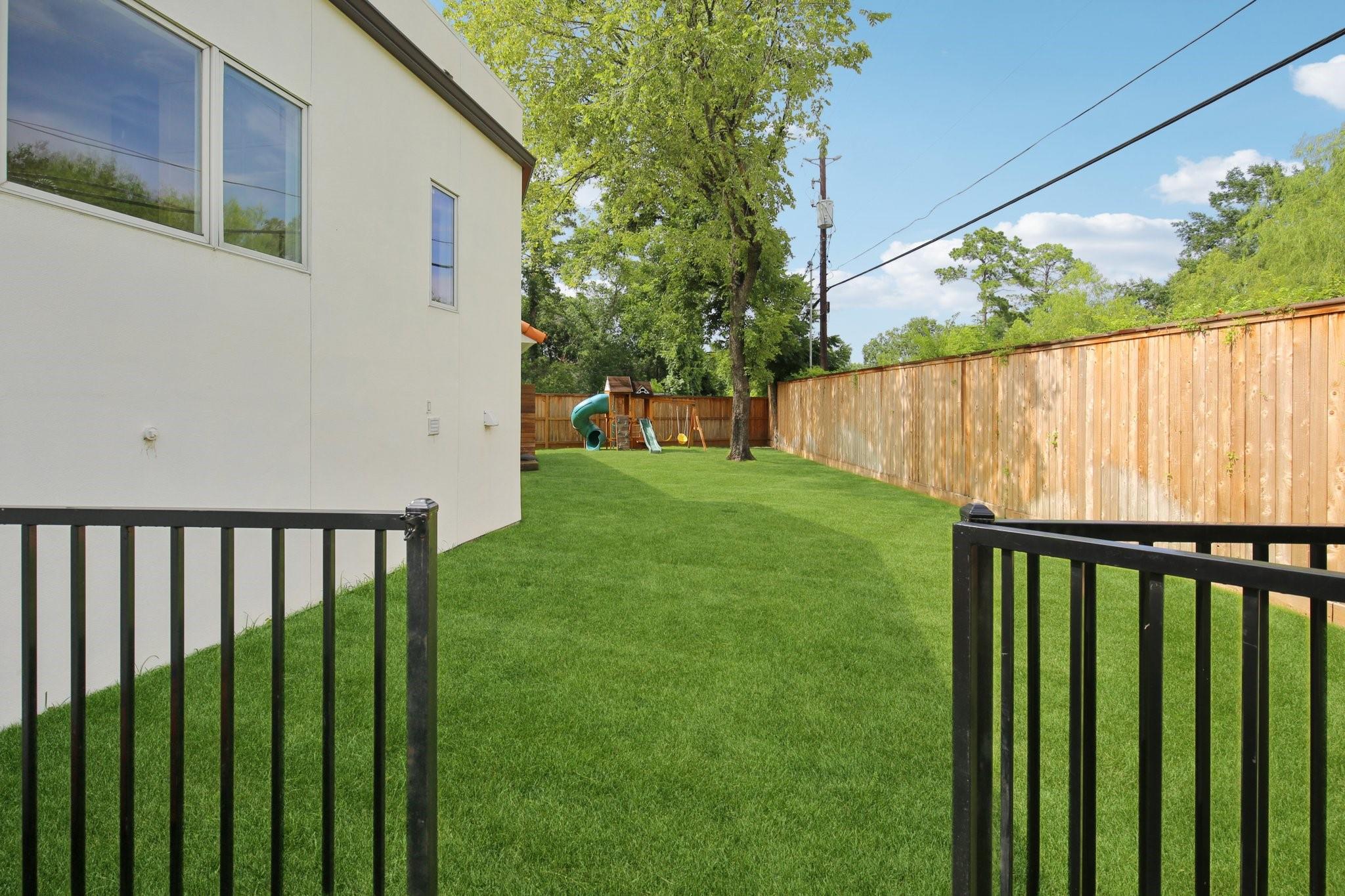 Houston, Texas, 77079, United States, 5 Bedrooms Bedrooms, ,6 BathroomsBathrooms,Residential,Active,1960174