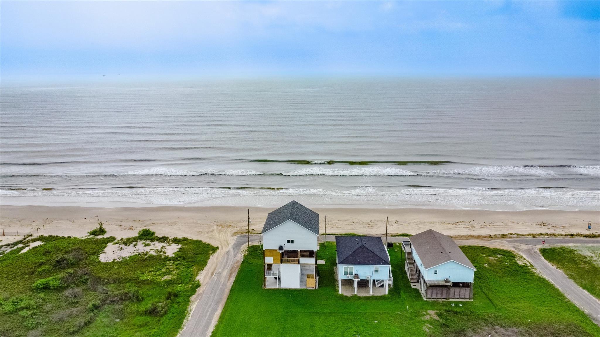 Gilchrist, Texas, 77617, United States, 3 Bedrooms Bedrooms, ,4 BathroomsBathrooms,Residential,Active,1761250