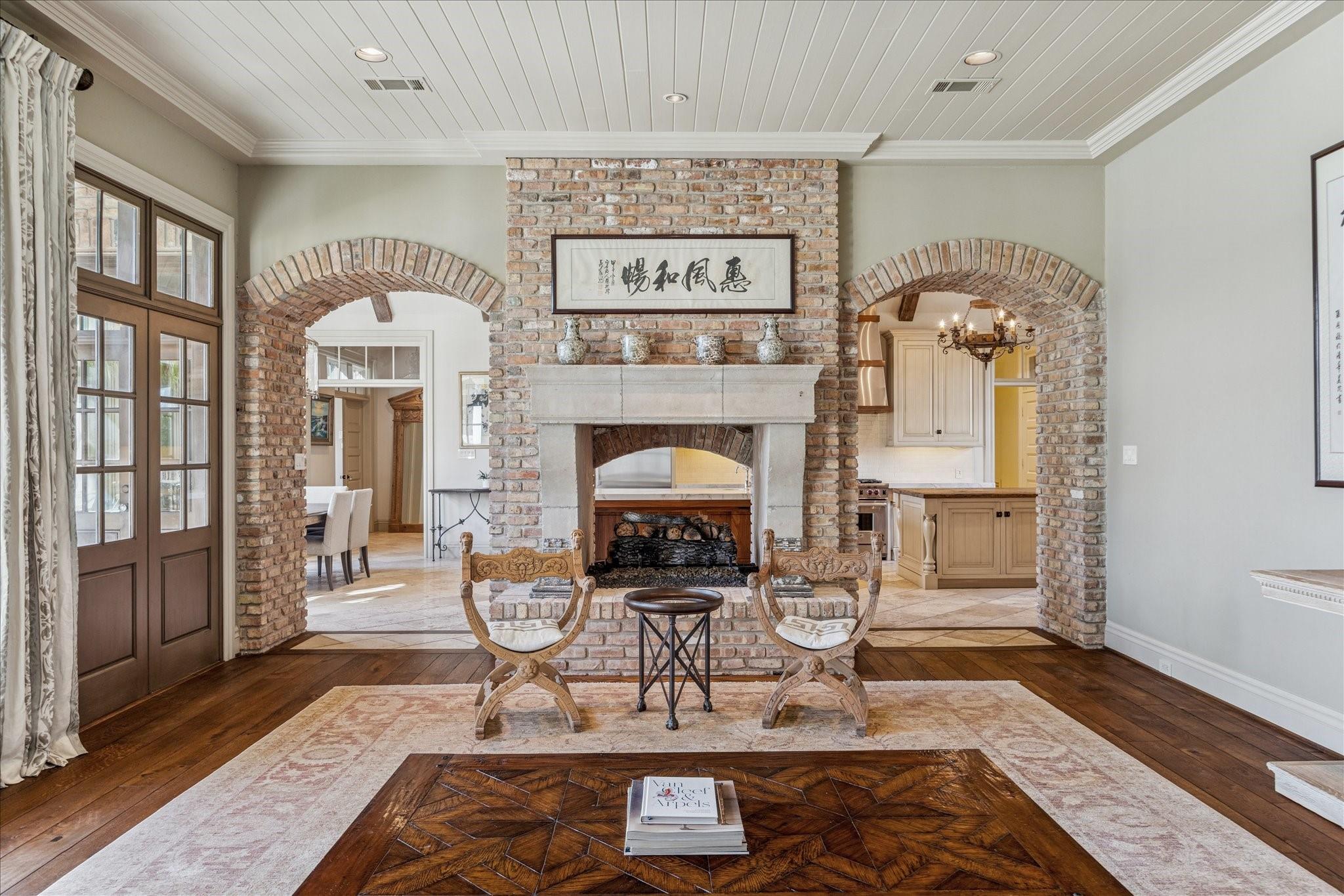 Sugar Land, Texas, 77479, United States, 5 Bedrooms Bedrooms, ,7 BathroomsBathrooms,Residential,Active,1992247