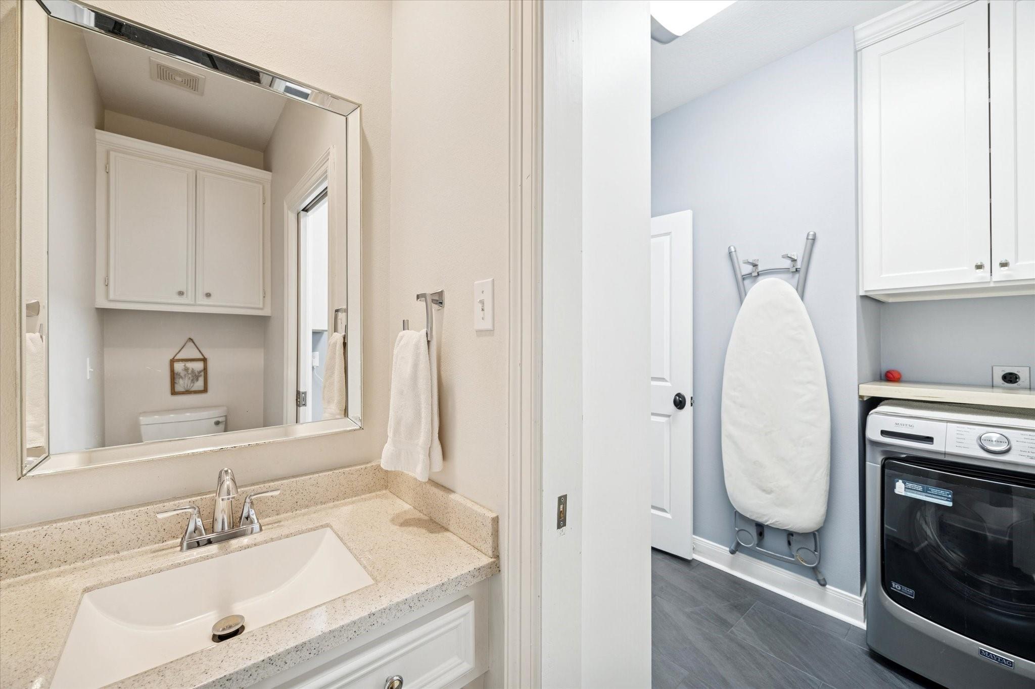 The Woodlands, Texas, 77382, United States, 4 Bedrooms Bedrooms, ,5 BathroomsBathrooms,Residential,Pending,2007189