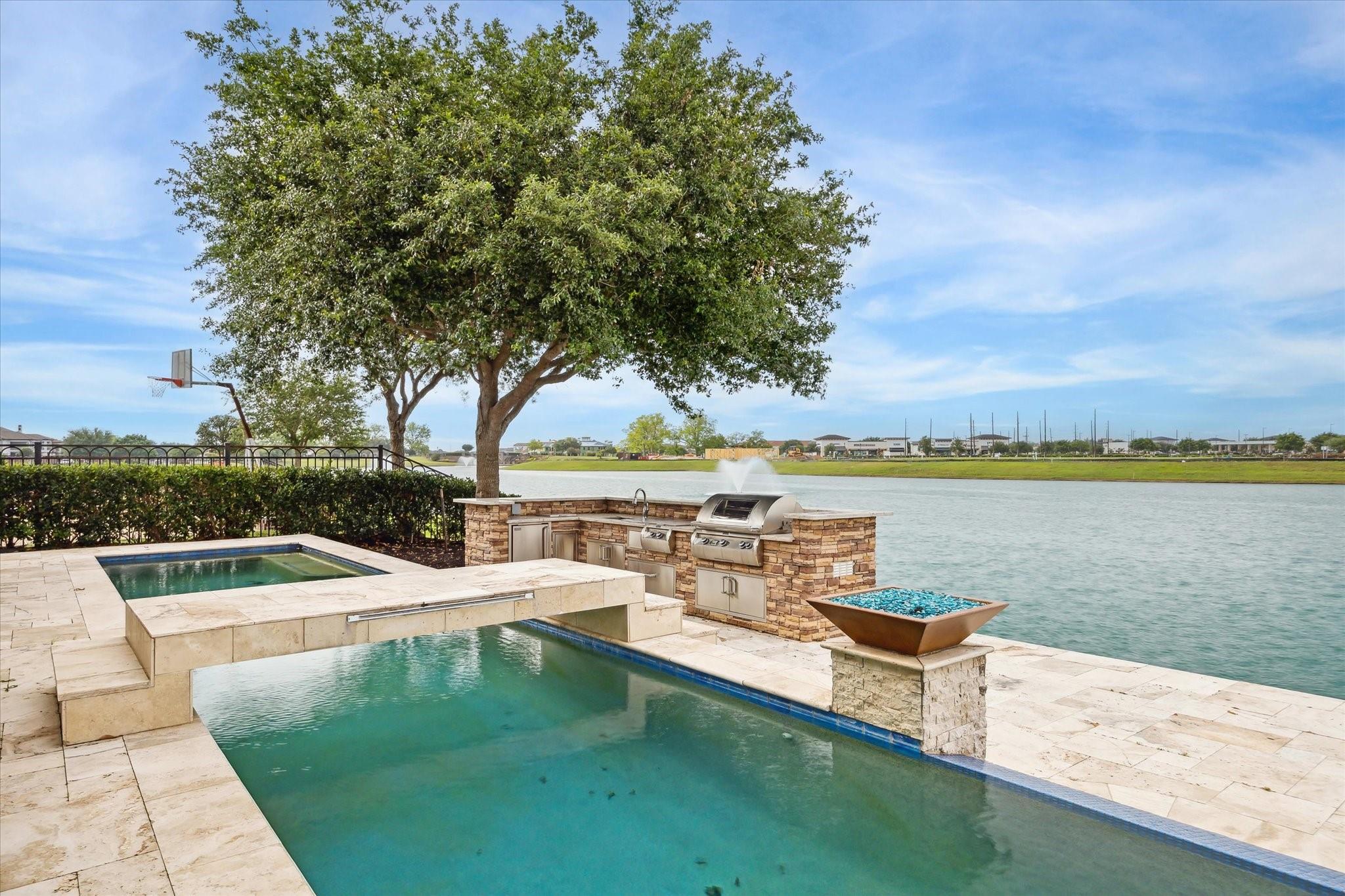 Sugar Land, Texas, 77479, United States, 5 Bedrooms Bedrooms, ,6 BathroomsBathrooms,Residential,Active,2015464