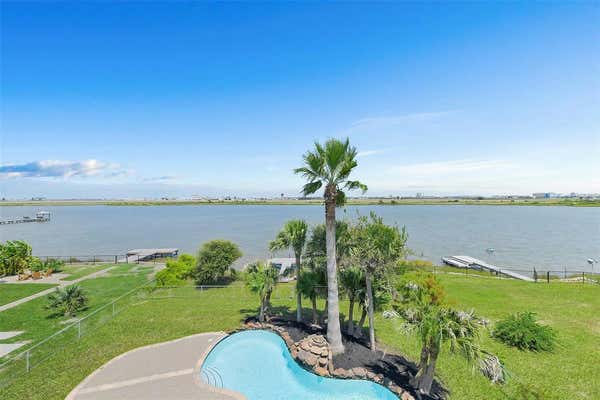 2612 SYDNOR LN, GALVESTON, TX 77554 - Image 1