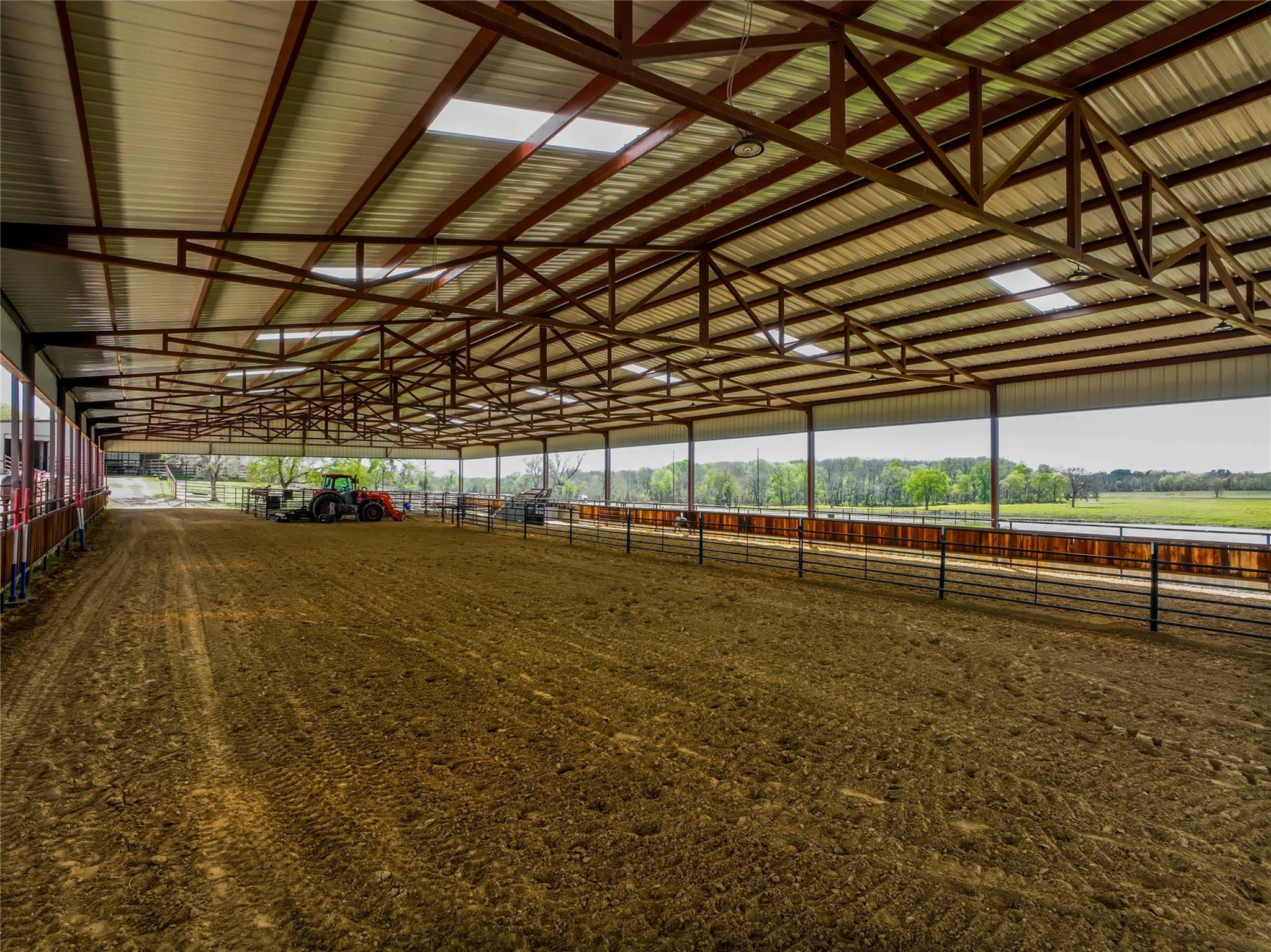 Montgomery, Texas, 77316, United States, 6 Bedrooms Bedrooms, ,6 BathroomsBathrooms,Residential,Active,2008918