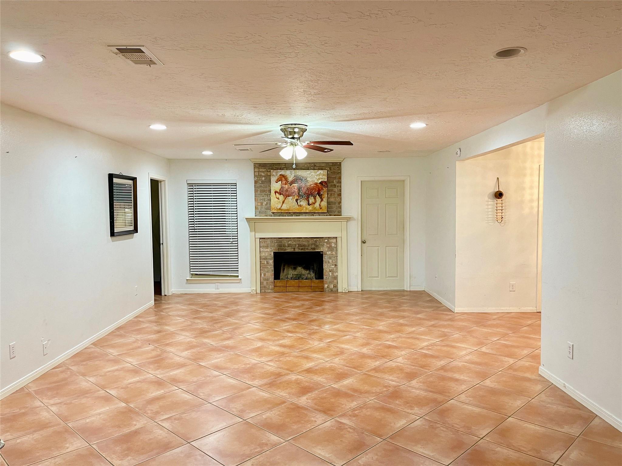 Fulshear, Texas, 77441, United States, 3 Bedrooms Bedrooms, ,3 BathroomsBathrooms,Residential,Active,2006778