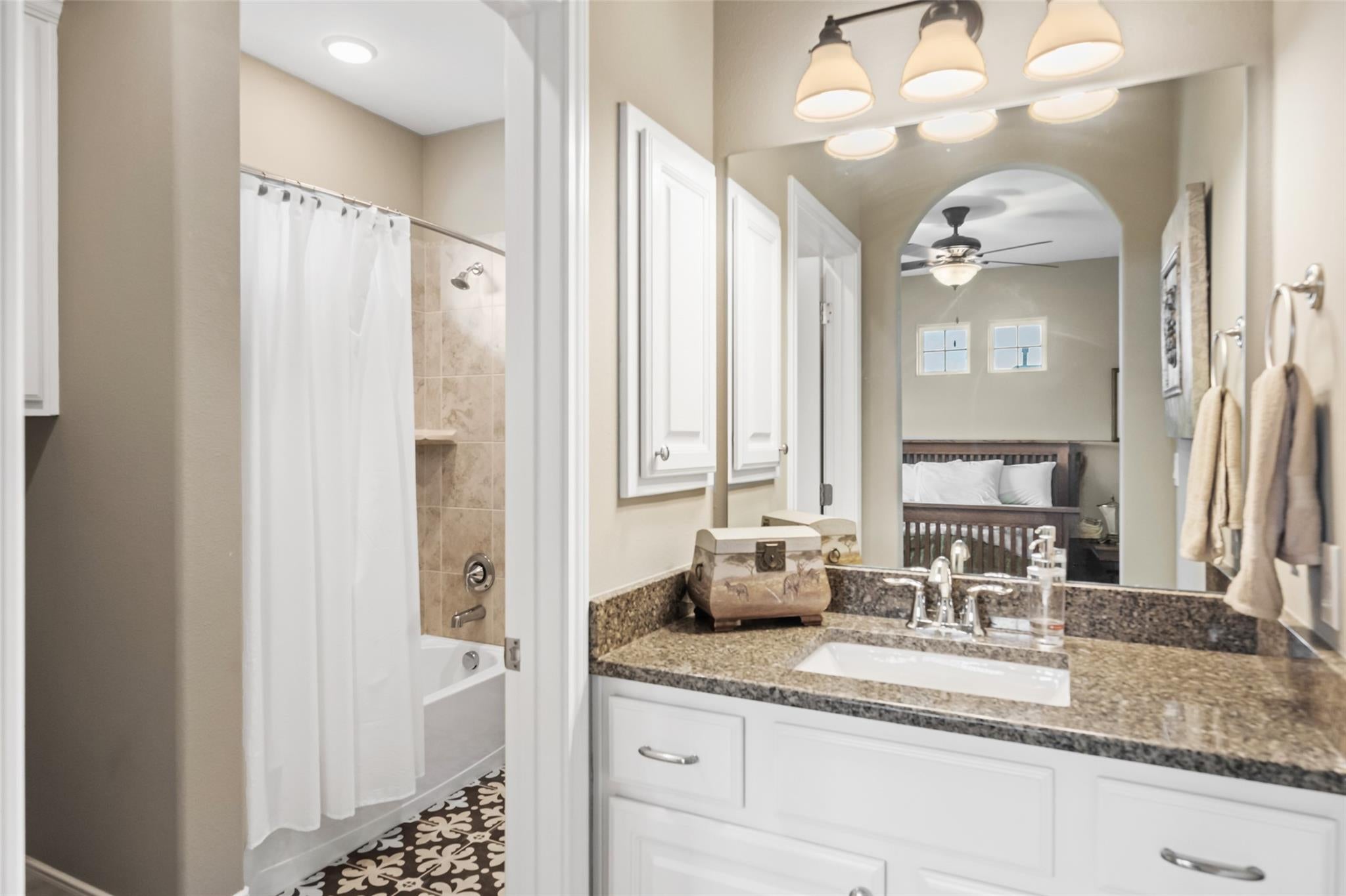 Willis, Texas, 77318, United States, 4 Bedrooms Bedrooms, ,4 BathroomsBathrooms,Residential,Active,1885007