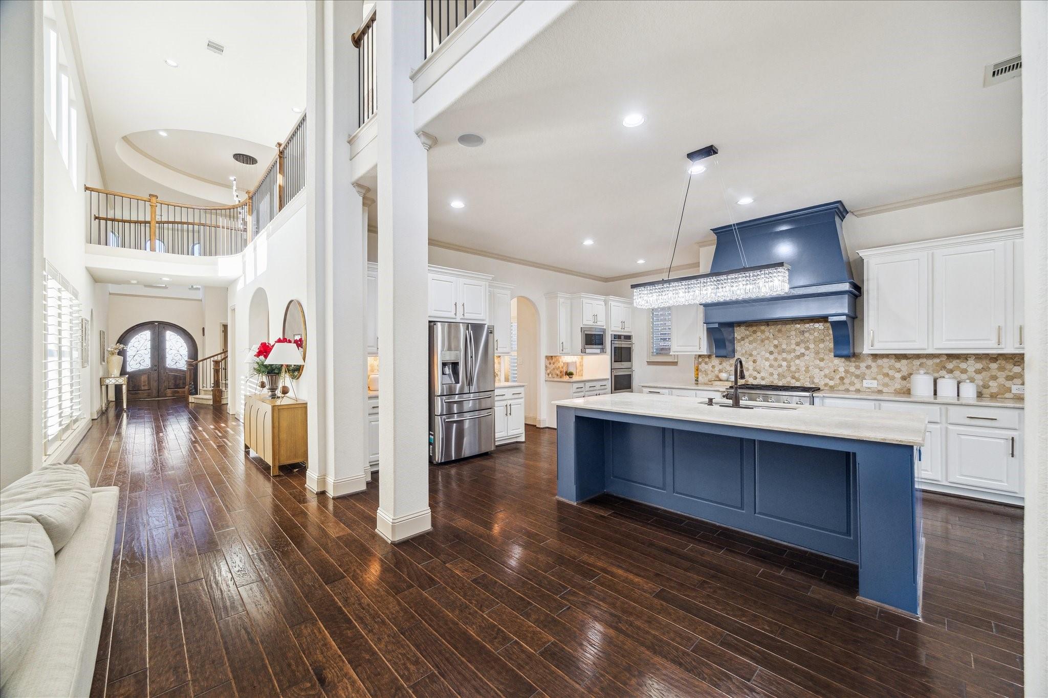 Sugar Land, Texas, 77479, United States, 5 Bedrooms Bedrooms, ,7 BathroomsBathrooms,Residential,Active,1971786