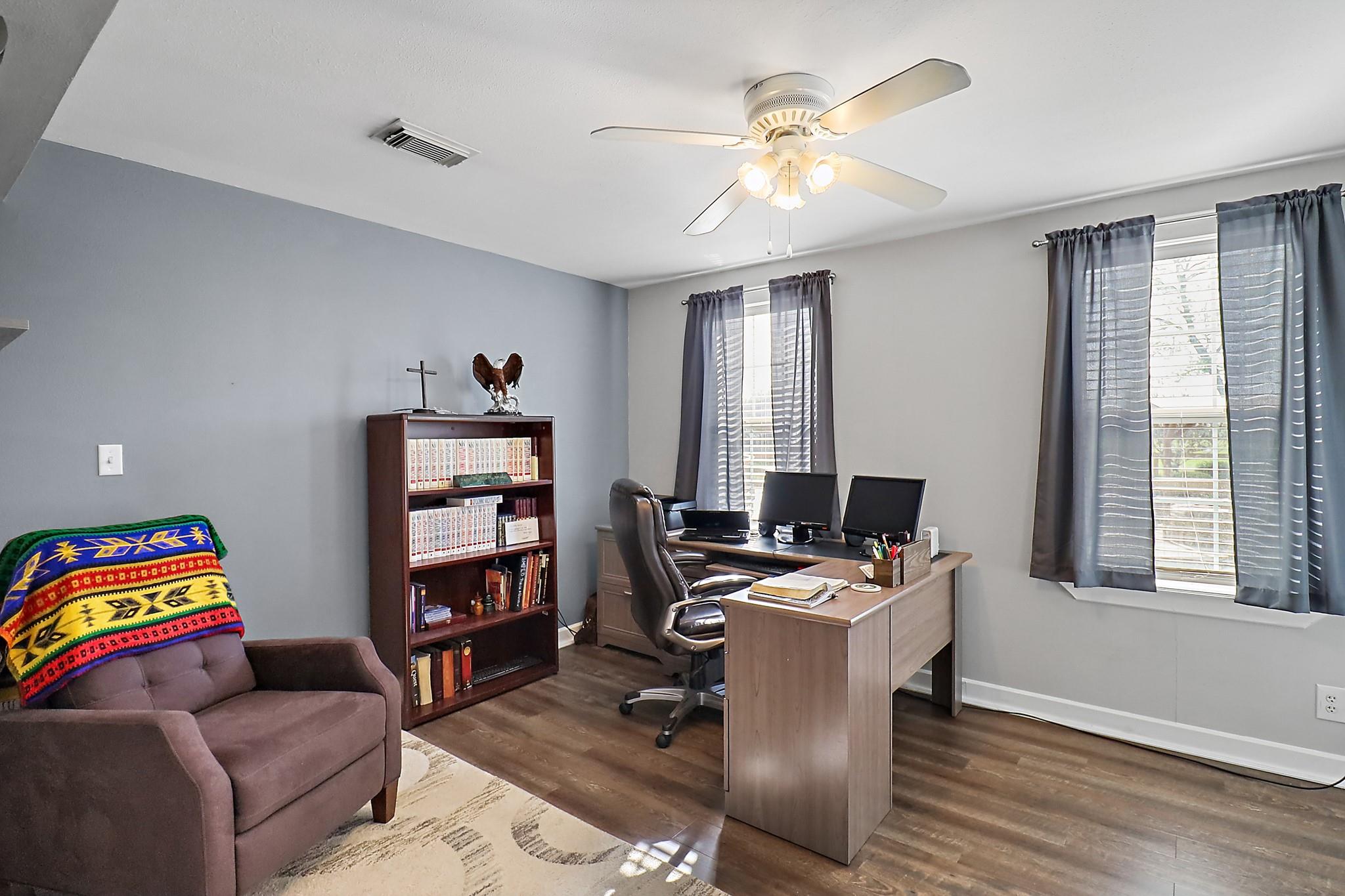 Crosby, Texas, 77532, United States, 4 Bedrooms Bedrooms, ,2 BathroomsBathrooms,Residential,Active,2003559