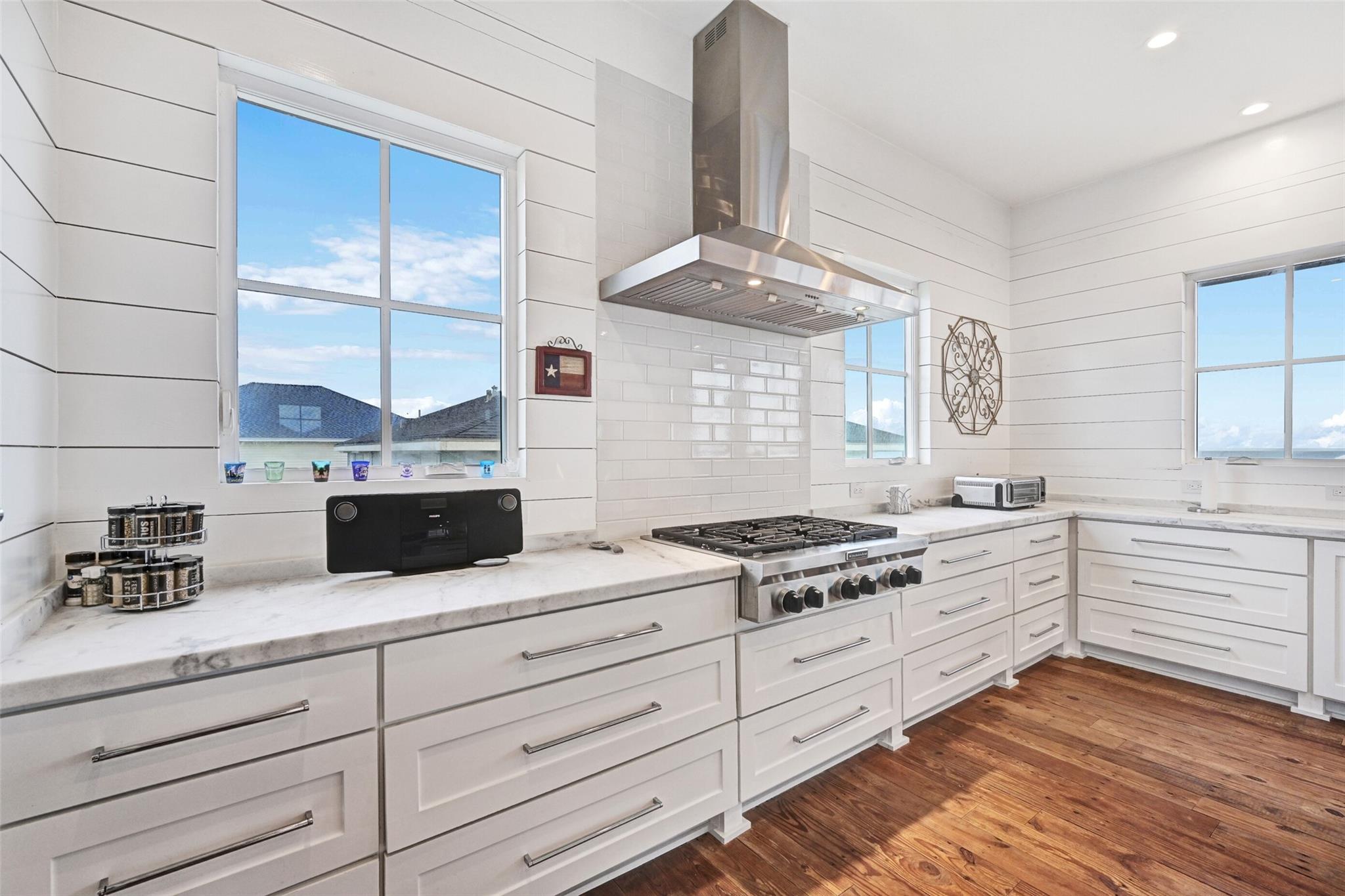 Galveston, Texas, 77554, United States, 3 Bedrooms Bedrooms, ,3 BathroomsBathrooms,Residential,Active,1880201