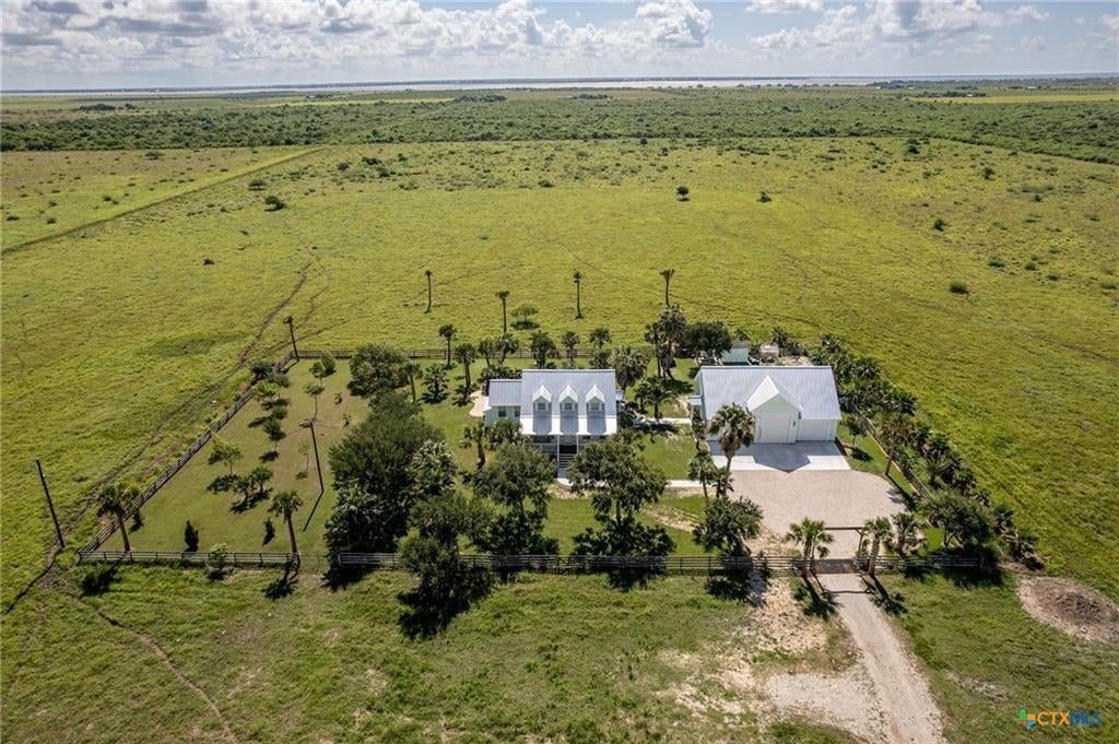 Port Lavaca, Texas, 77979, United States, 3 Bedrooms Bedrooms, ,3 BathroomsBathrooms,Residential,Active,1871222