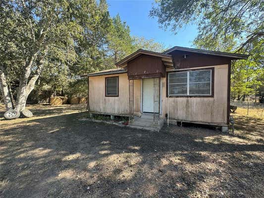 107 W PARK ST, HALLETTSVILLE, TX 77964 - Image 1