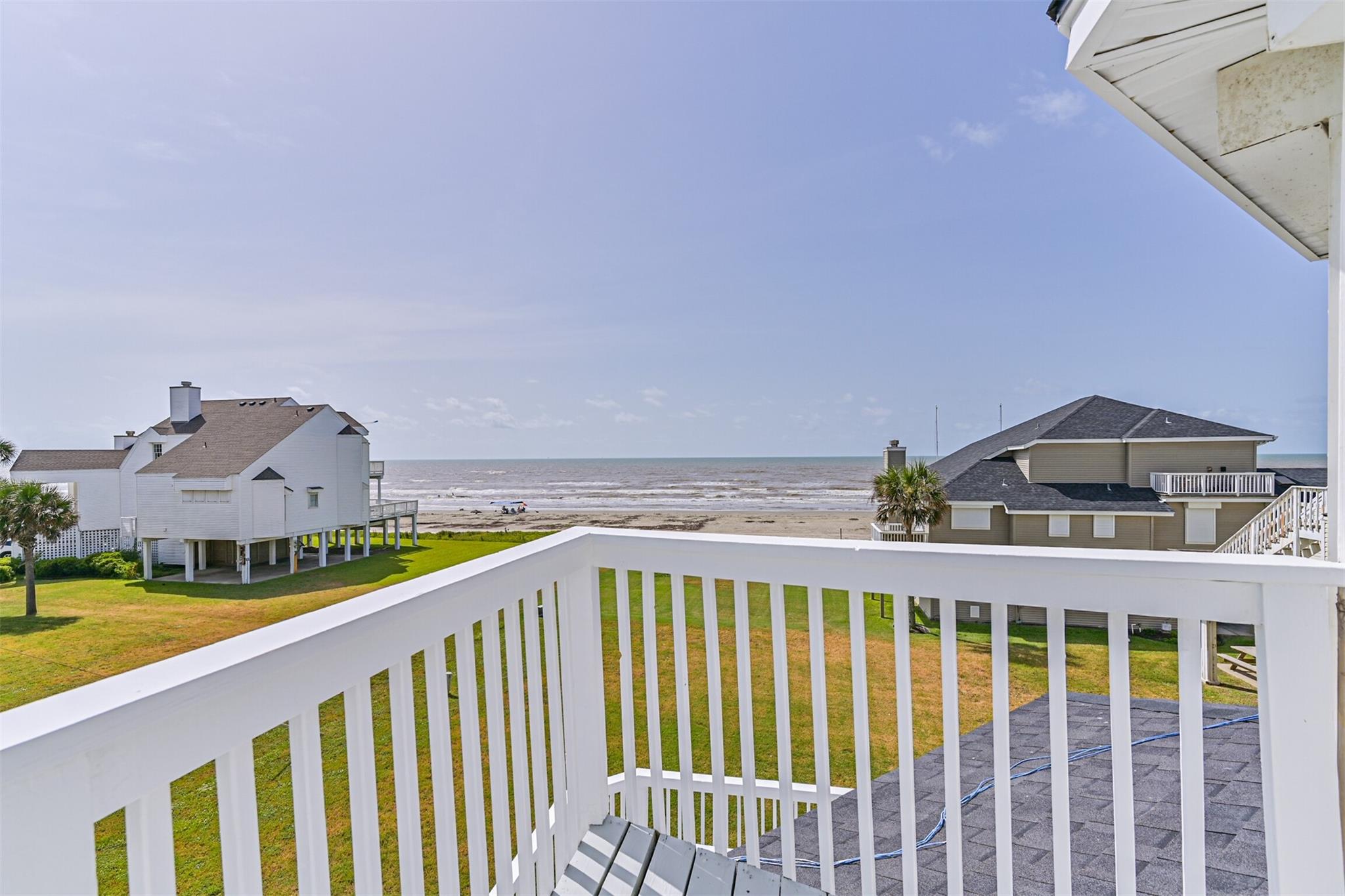 Galveston, Texas, 77554, United States, 4 Bedrooms Bedrooms, ,3 BathroomsBathrooms,Residential,Active,1888977