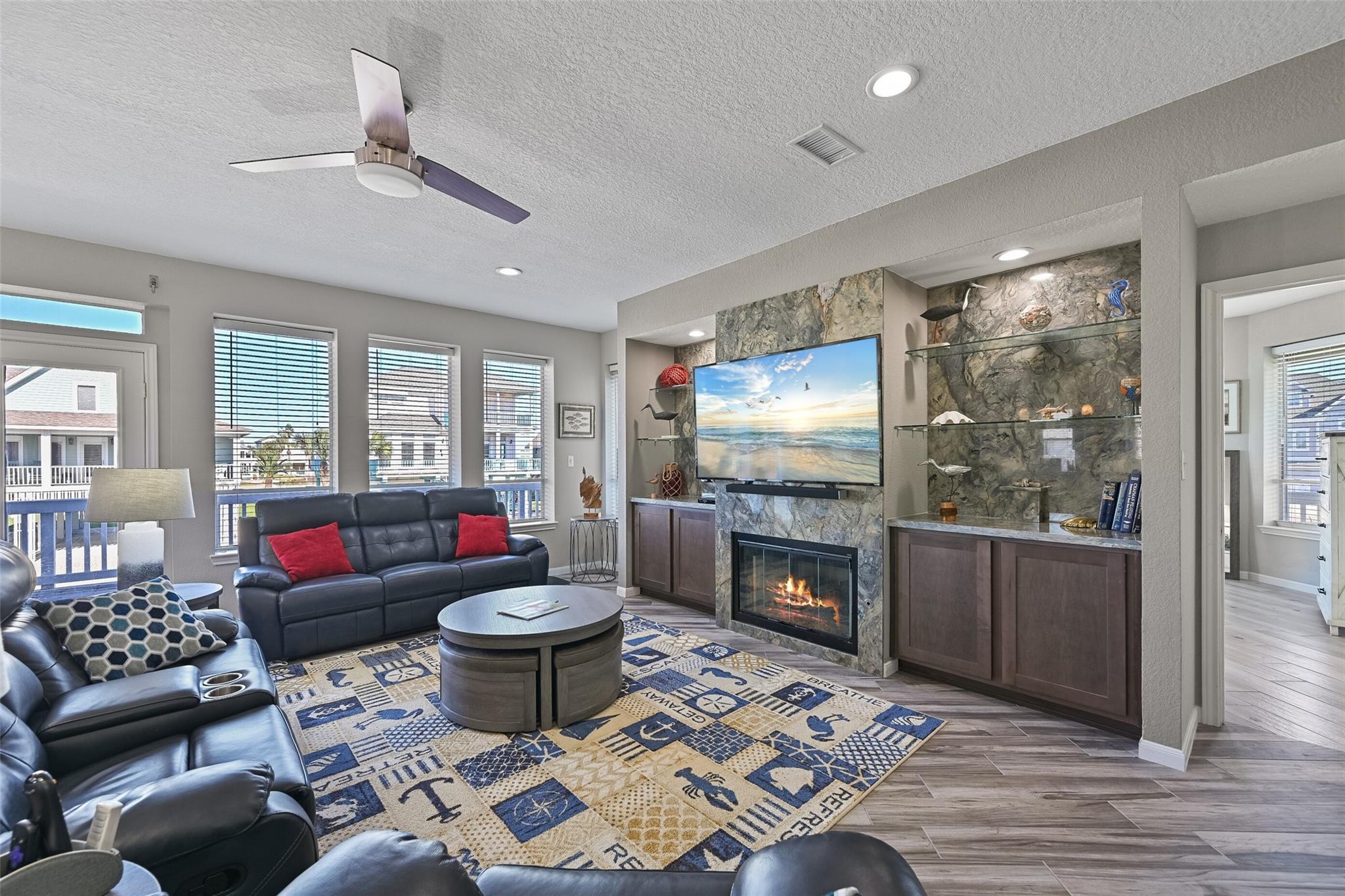 Galveston, Texas, 77554, United States, ,3 BathroomsBathrooms,Residential,Active,1867906