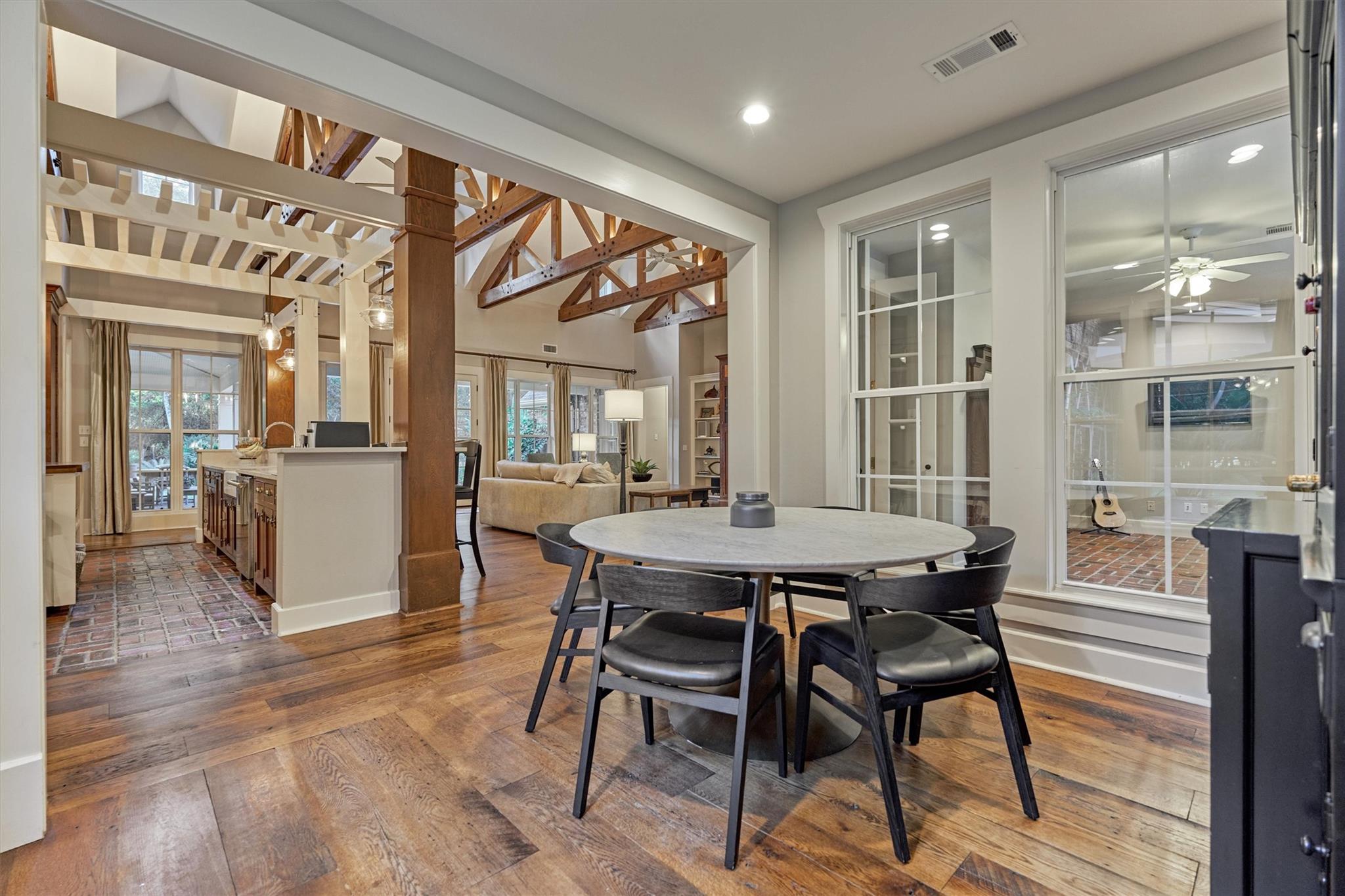 Conroe, Texas, 77384, United States, 4 Bedrooms Bedrooms, ,3 BathroomsBathrooms,Residential,Active,1967305