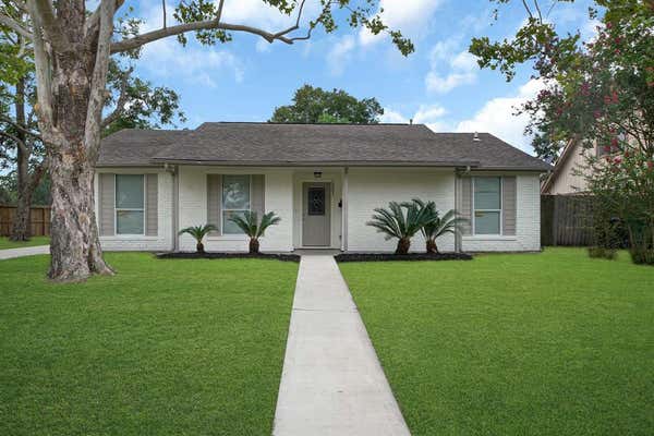 10903 SAGECREST LN, HOUSTON, TX 77089 - Image 1