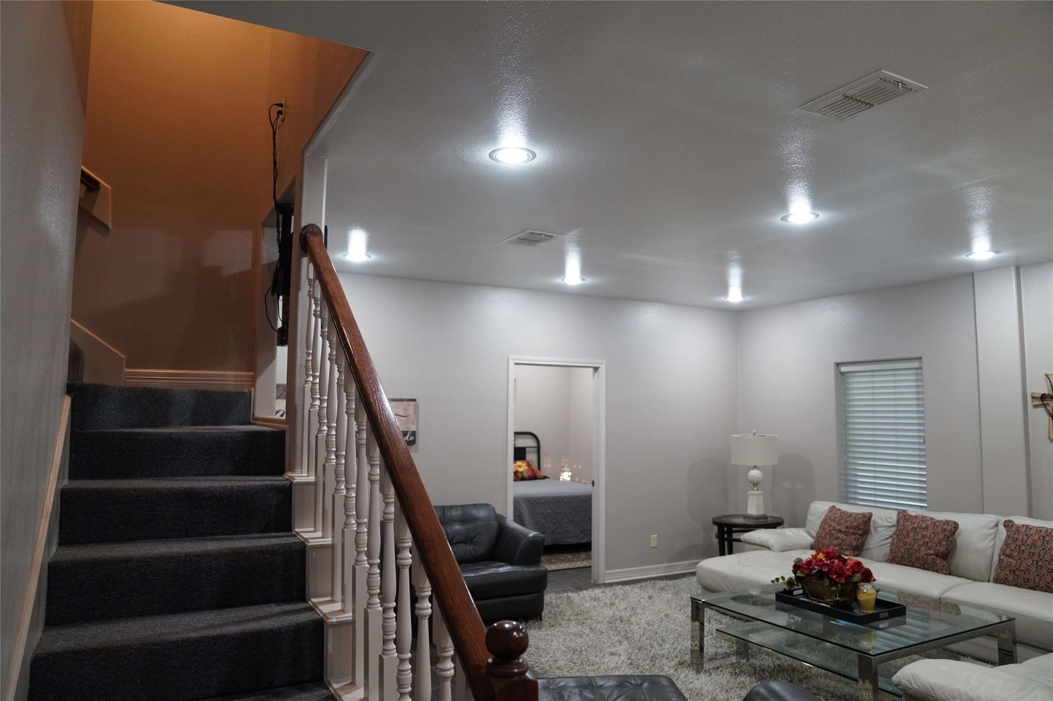 Sheridan, Texas, 77475, United States, 8 Bedrooms Bedrooms, ,5 BathroomsBathrooms,Residential,Active,1954329