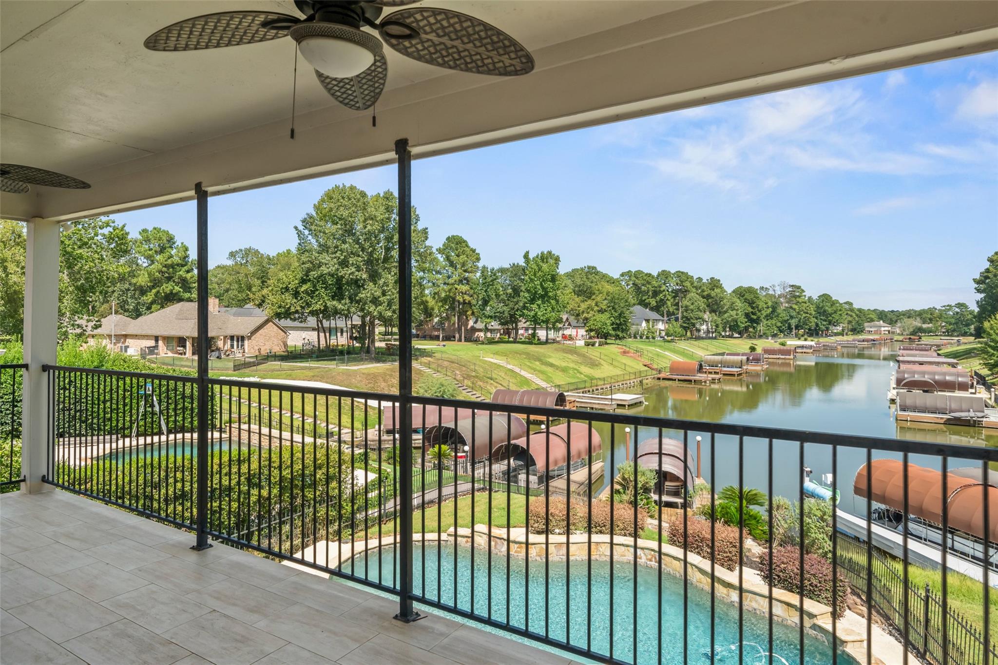 Montgomery, Texas, 77356, United States, 4 Bedrooms Bedrooms, ,4 BathroomsBathrooms,Residential,Active,1945544