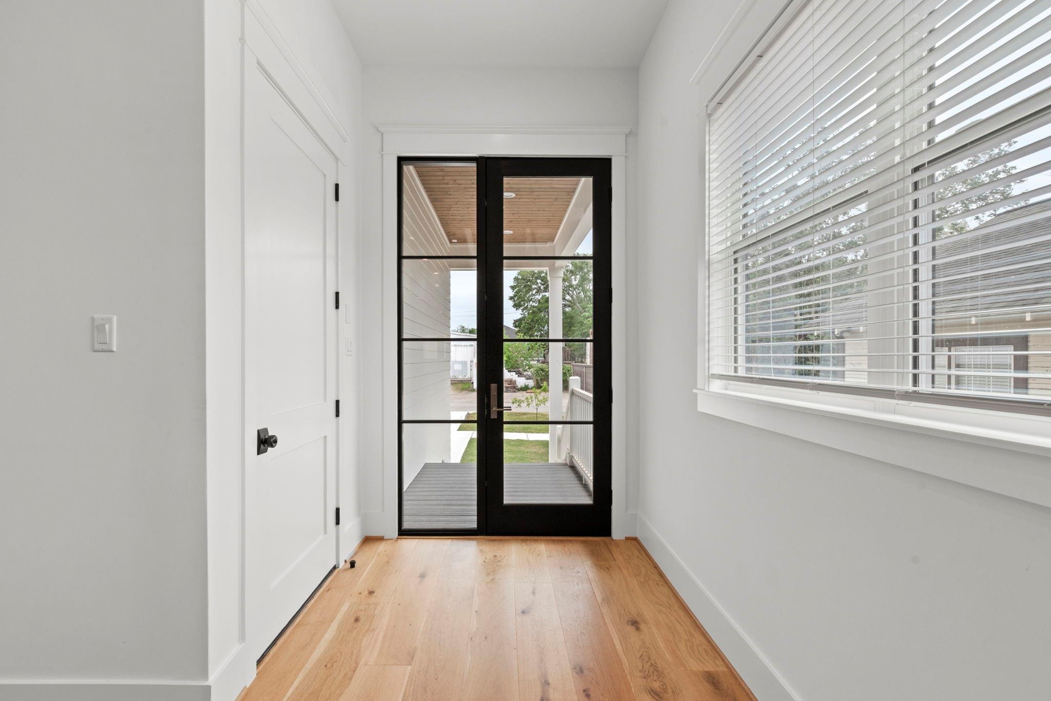 Houston, Texas, 77008, United States, 4 Bedrooms Bedrooms, ,5 BathroomsBathrooms,Residential,Active,1990668