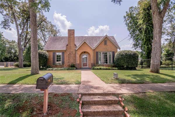 208 E LIVINGSTON ST, SAN AUGUSTINE, TX 75972 - Image 1