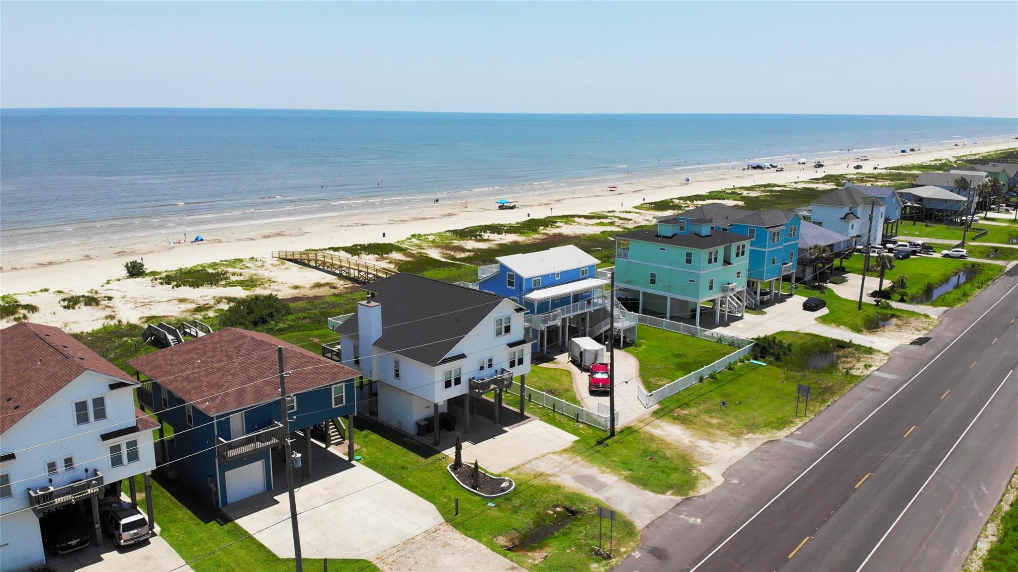 Galveston, Texas, 77554, United States, 4 Bedrooms Bedrooms, ,5 BathroomsBathrooms,Residential,Active,2007197